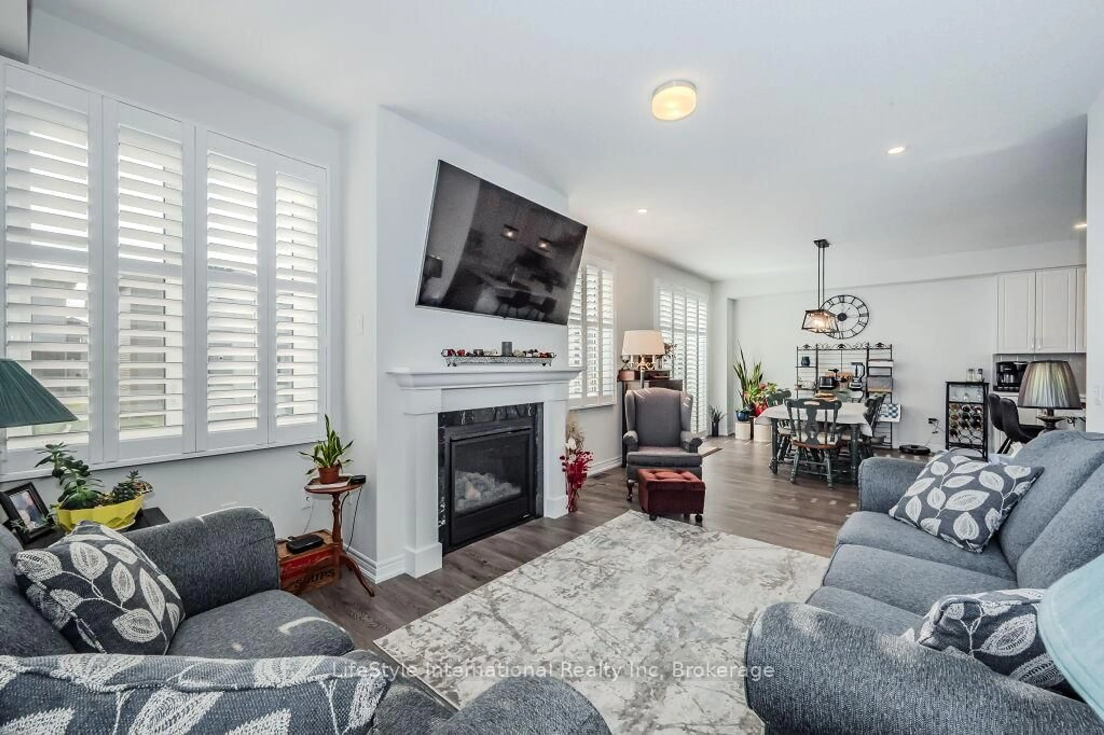 Living room with furniture, unknown for 55 Povey Rd, Centre Wellington Ontario N1M 2W3