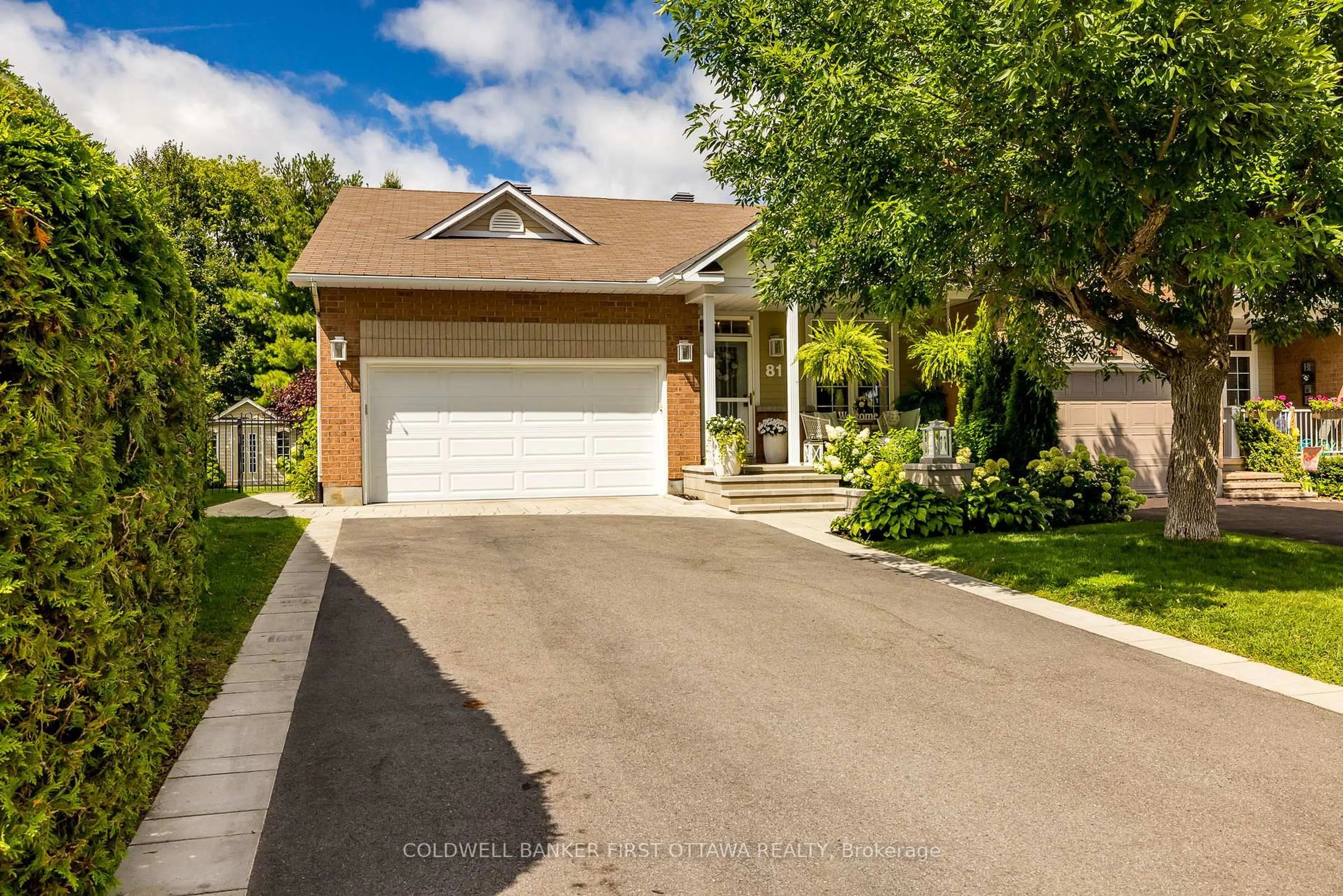 Unknown for 81 Sable Run Dr, Ottawa Ontario K2S 1W7