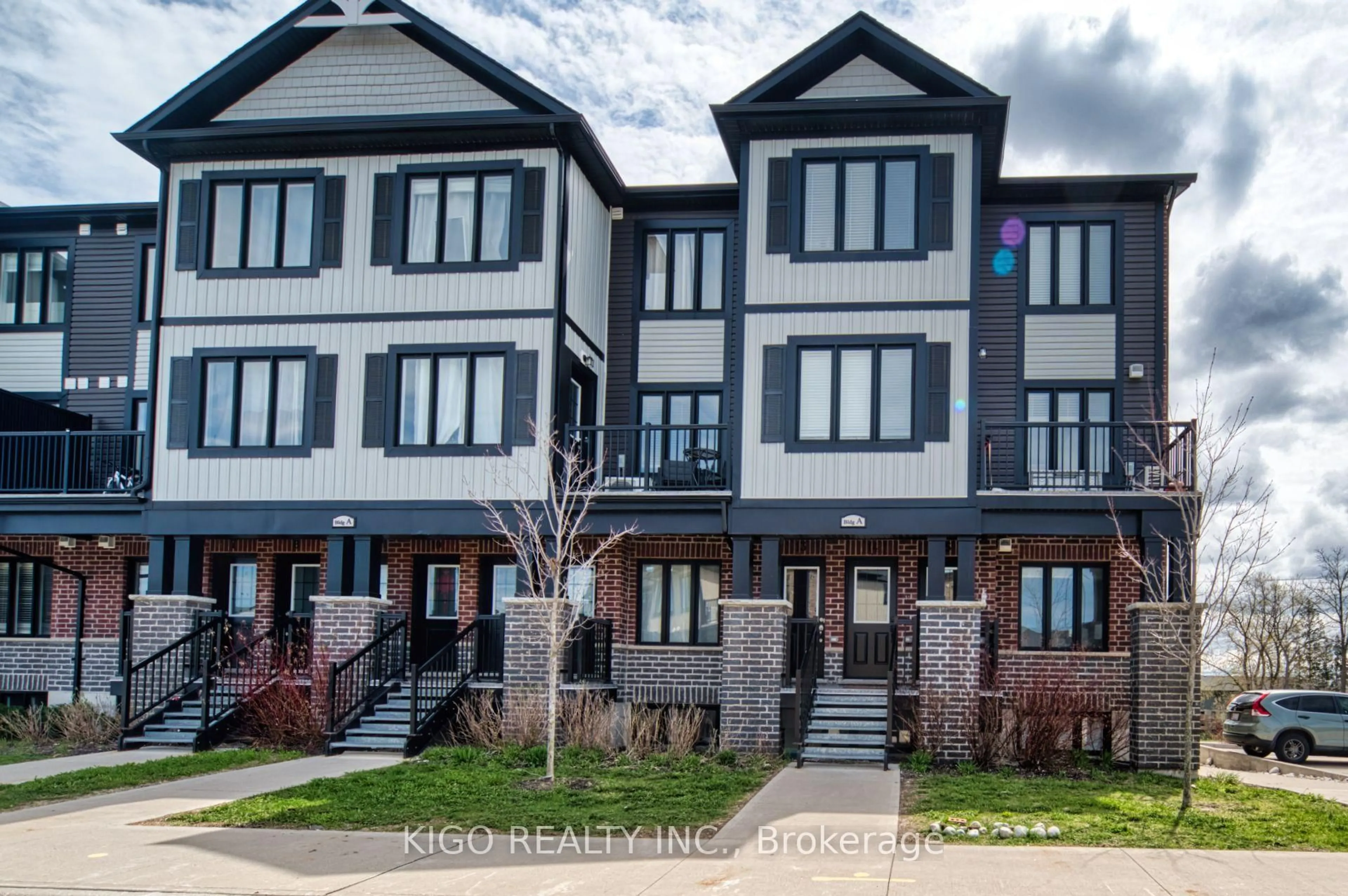 Unknown for 160 Rochefort St #A15, Kitchener Ontario N2R 1V5