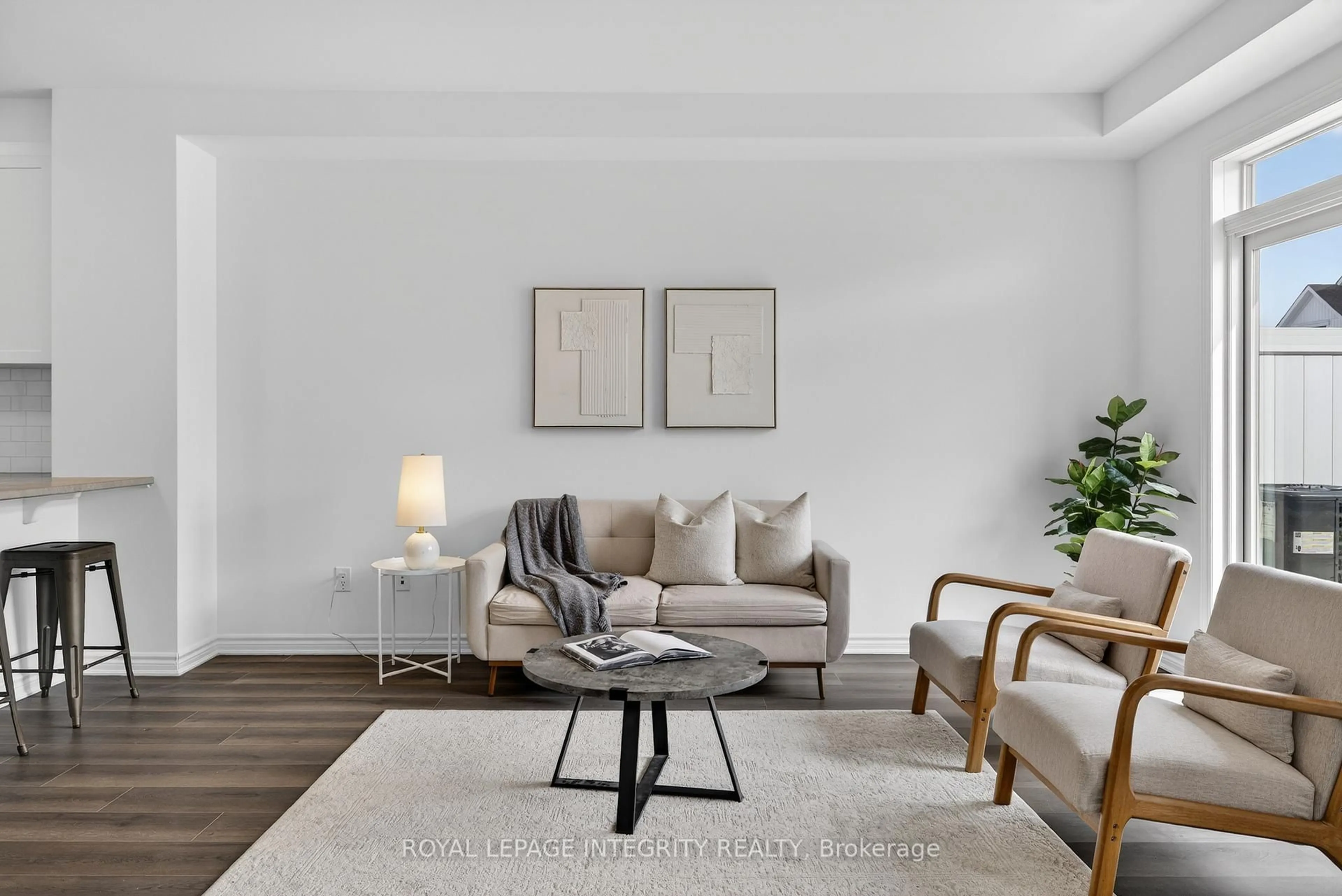 Living room with furniture, unknown for 21 Caspian Row, Ottawa Ontario K2V 0R7