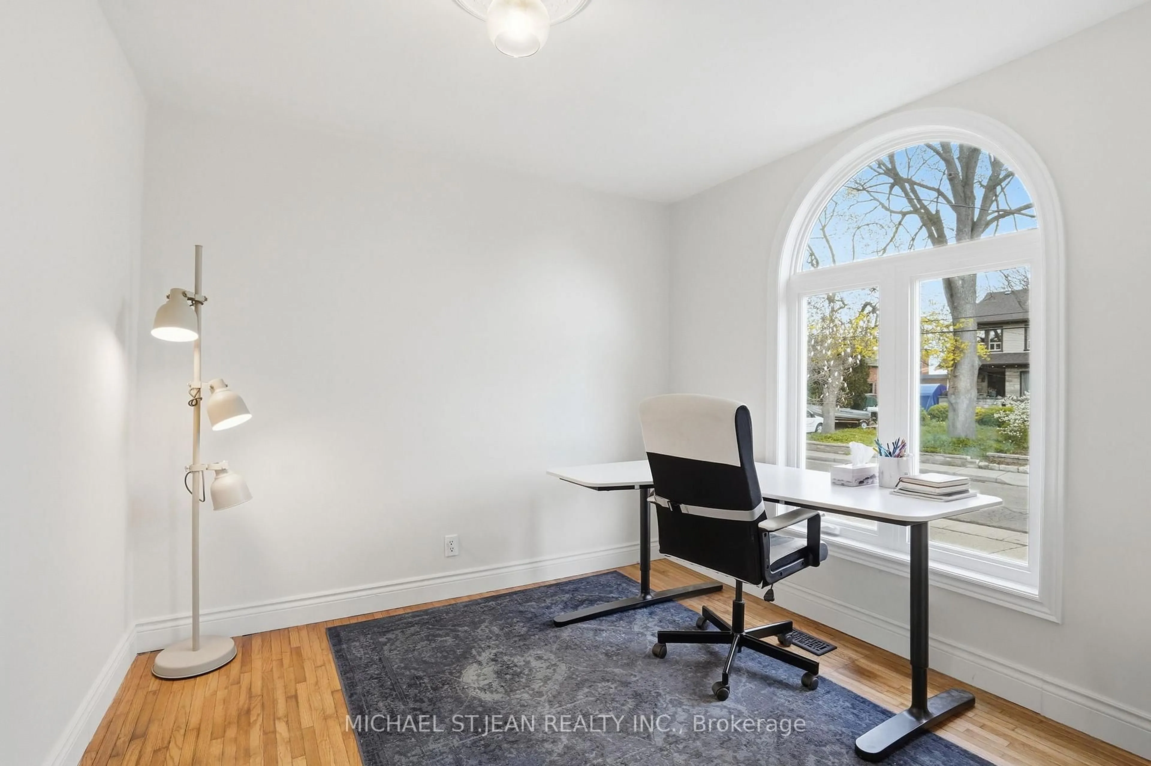 Unknown for 94 Mountain Park Ave, Hamilton Ontario L9A 1A3