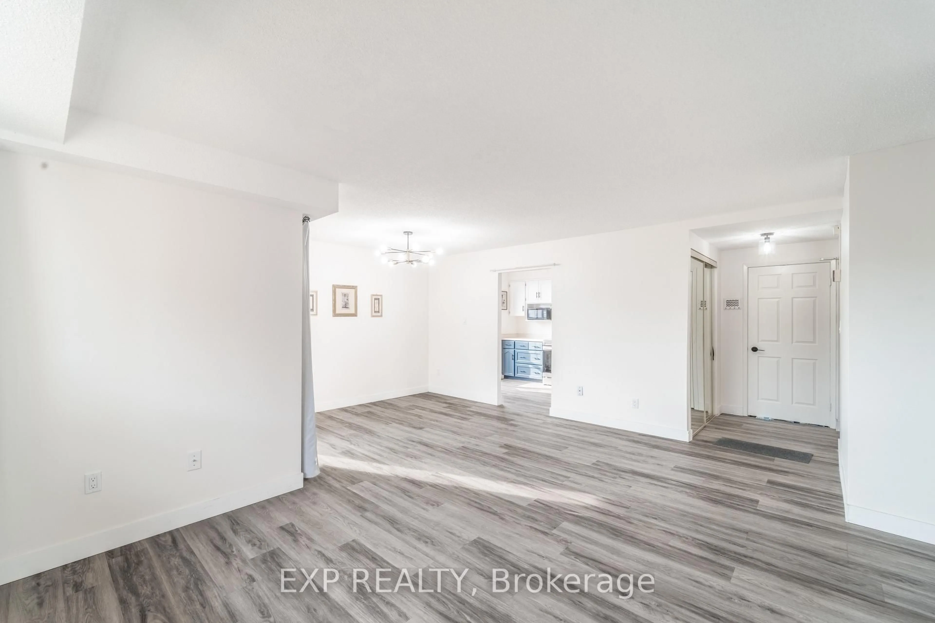 A pic of a room for 432 Main St #601, Hamilton Ontario L8N 1J9