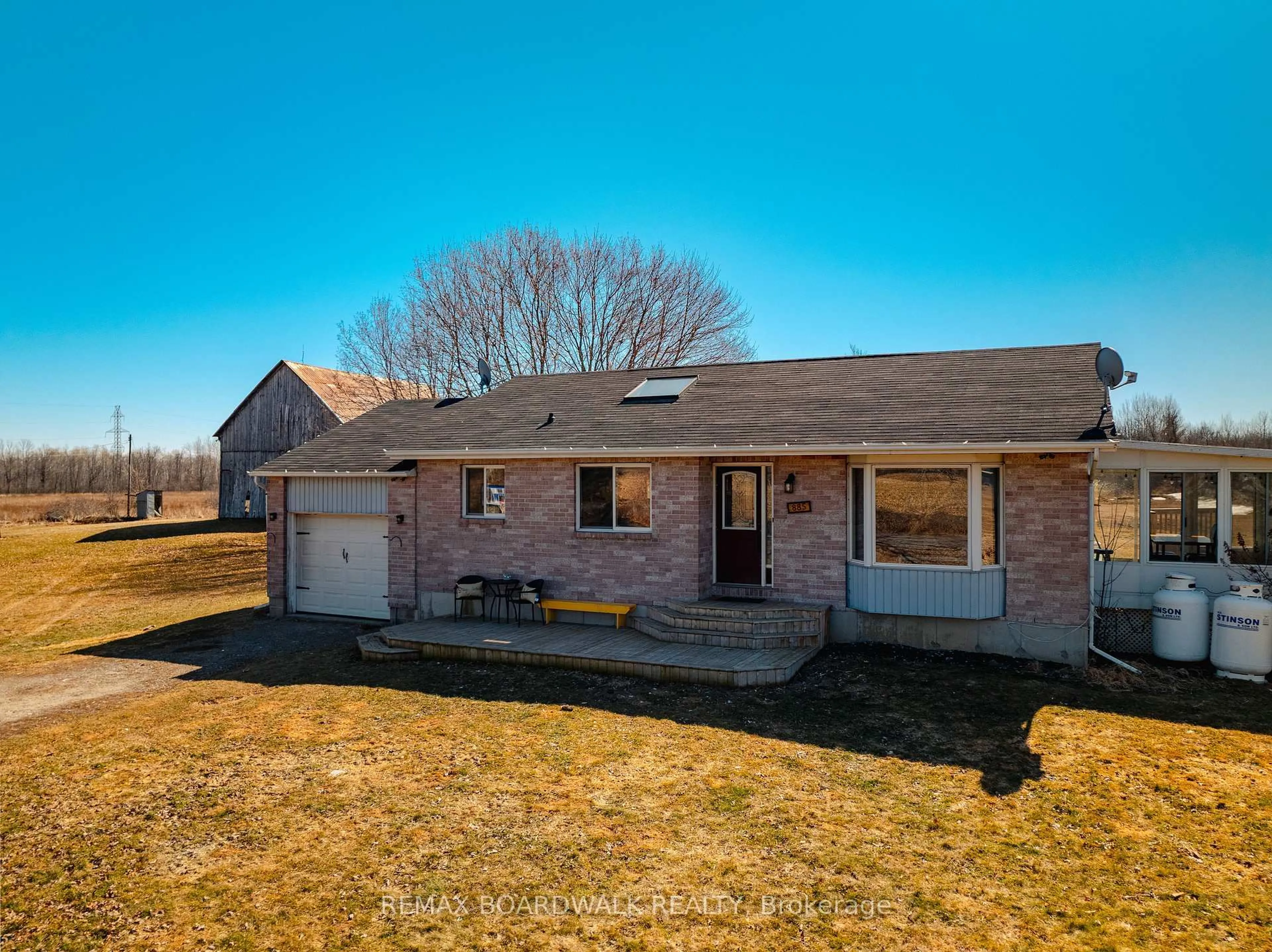 A pic from outside/outdoor area/front of a property/back of a property/a pic from drone, building for 885 Townline Rd, Elizabethtown-Kitley Ontario K7A 4S5
