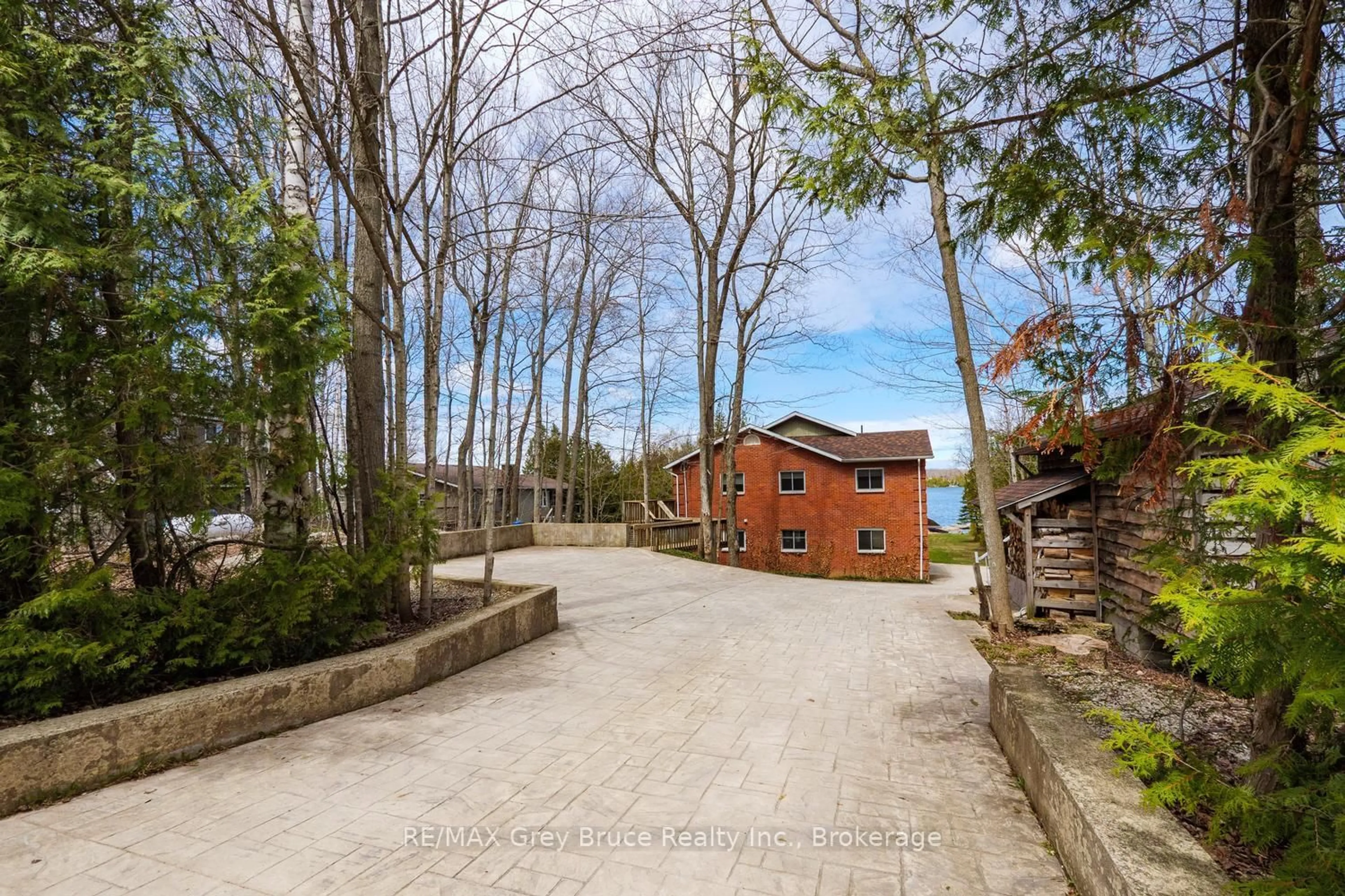 Patio, street for 280 Tammy's Cove Rd, Northern Bruce Peninsula Ontario N0H 1W0