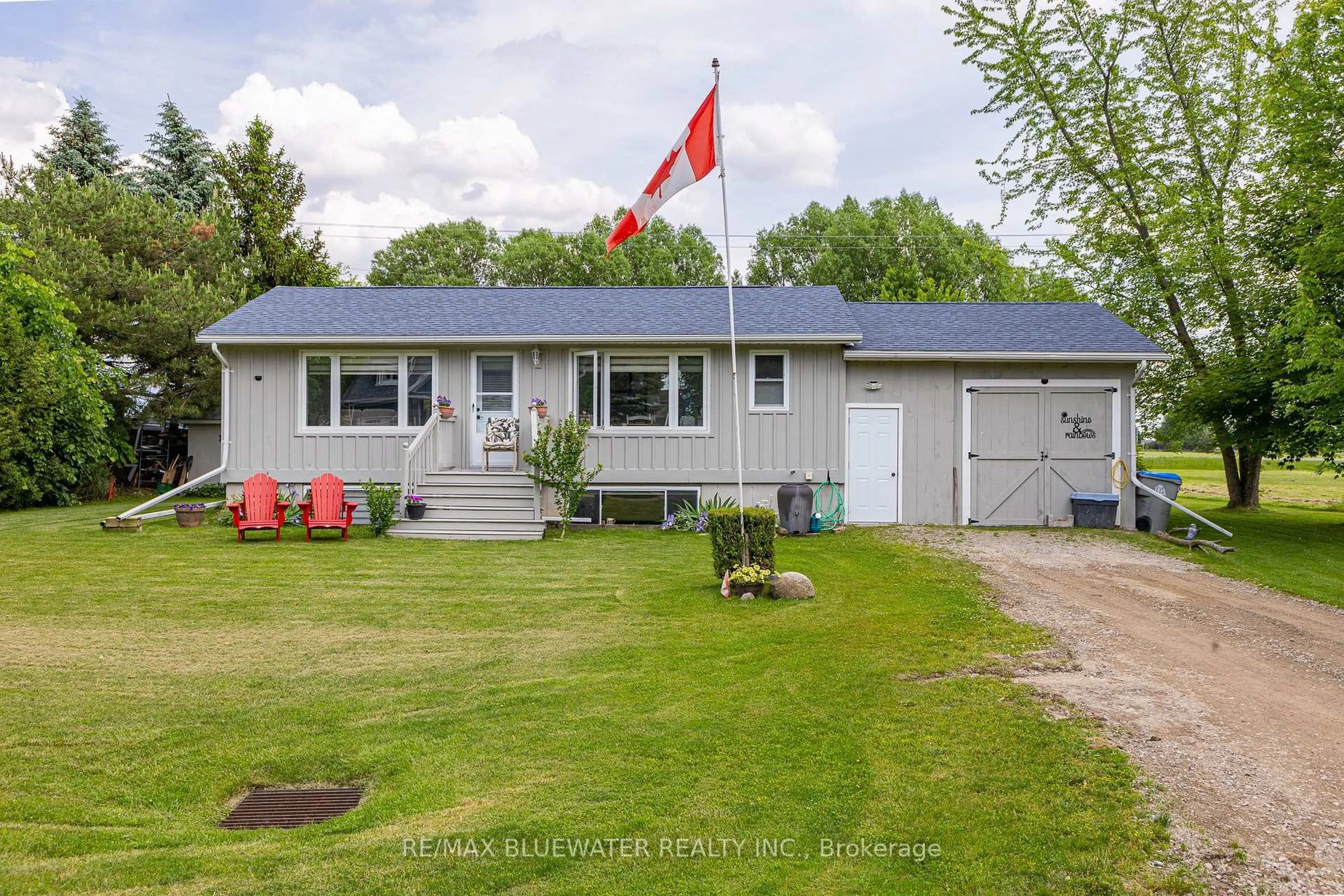 A pic from outside/outdoor area/front of a property/back of a property/a pic from drone, street for 71224 Sandra St, Bluewater Ontario N0M 1N0