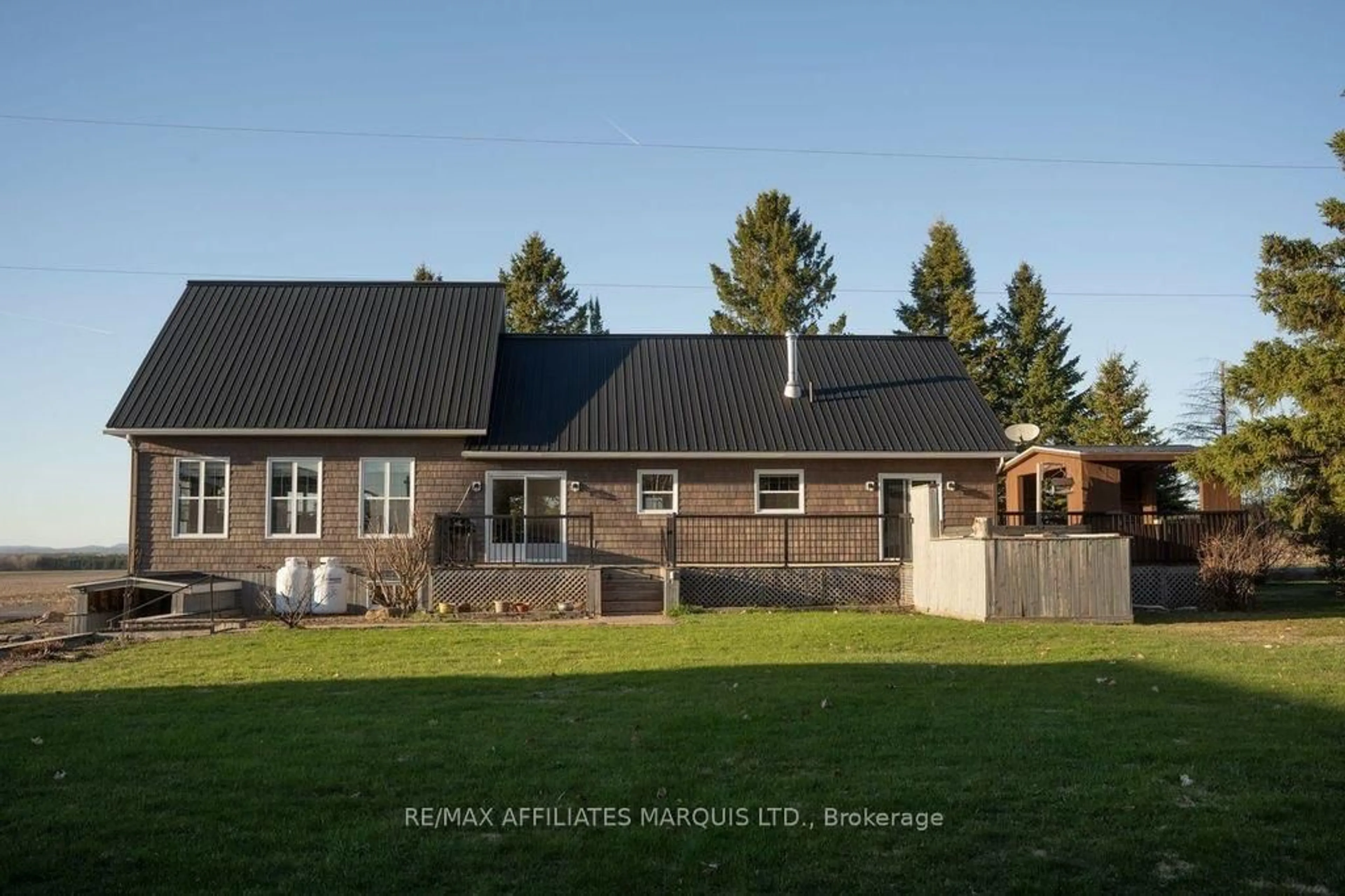 Unknown for 1850 Ridge Rd, Champlain Ontario K0B 1R0