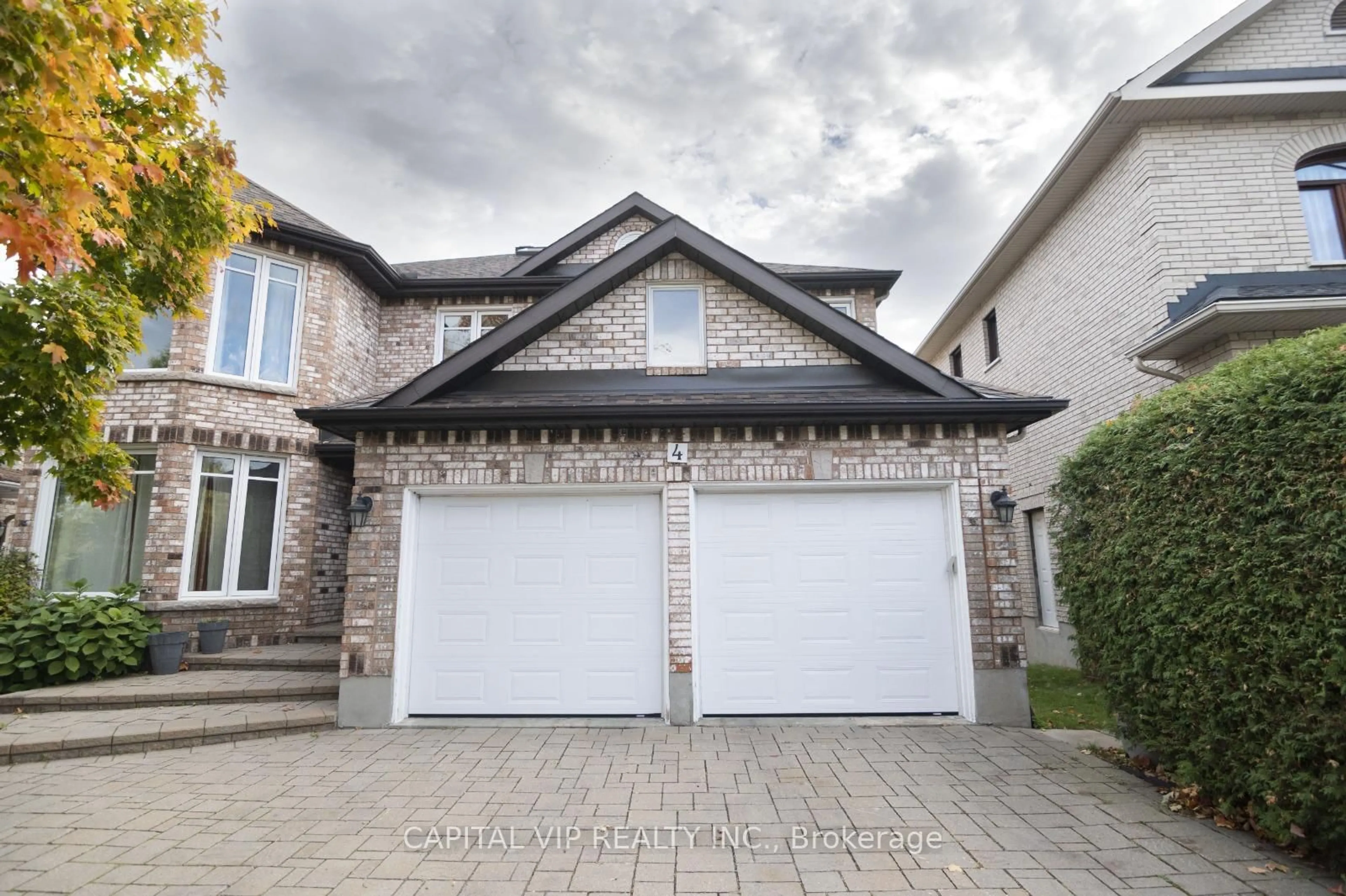 Unknown for 4 Wellsmere Crt, Ottawa Ontario K2E 8C2
