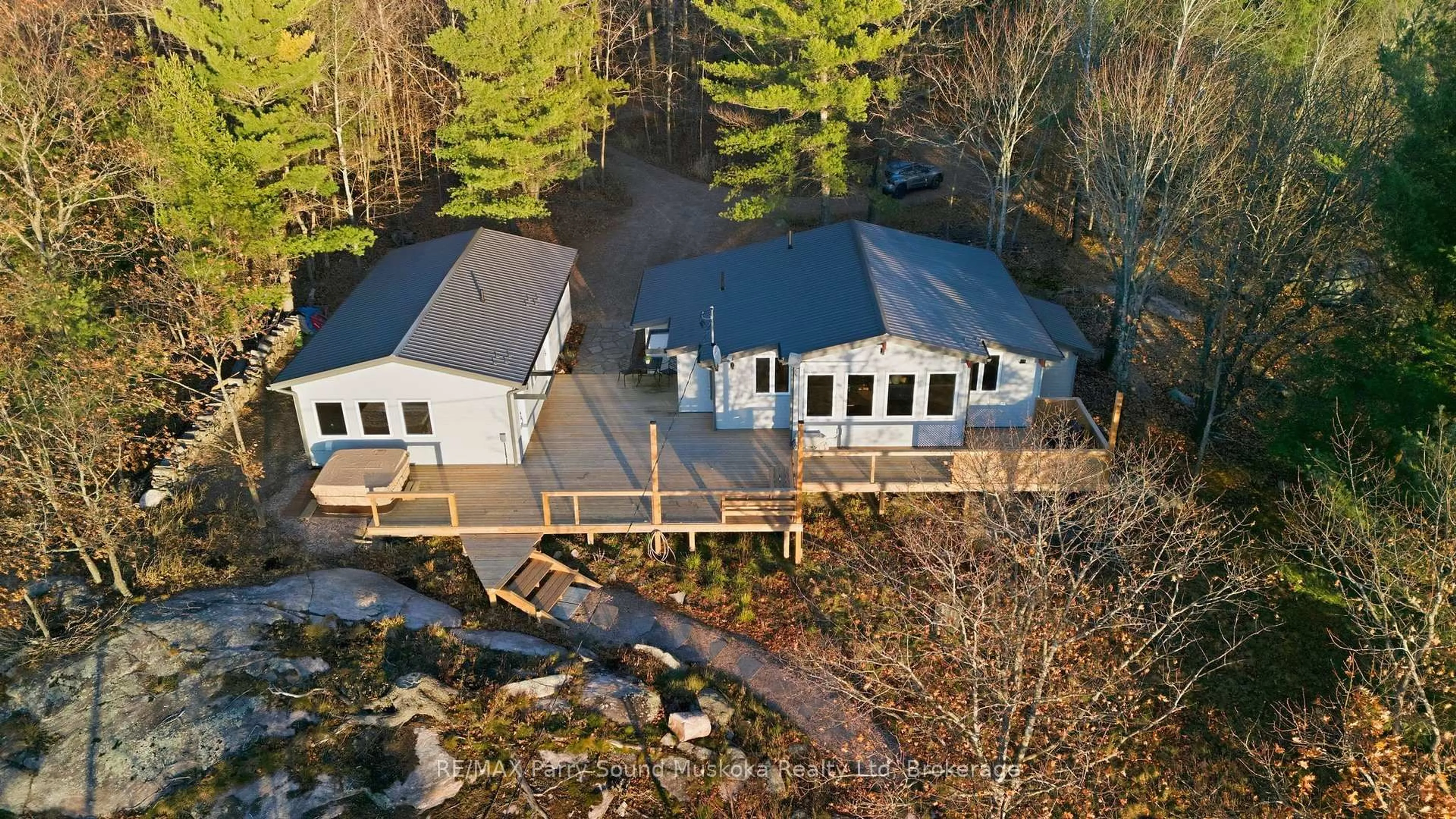 A pic from outside/outdoor area/front of a property/back of a property/a pic from drone, unknown for 16 Hillside Dr, Carling Ontario P0G 1G0