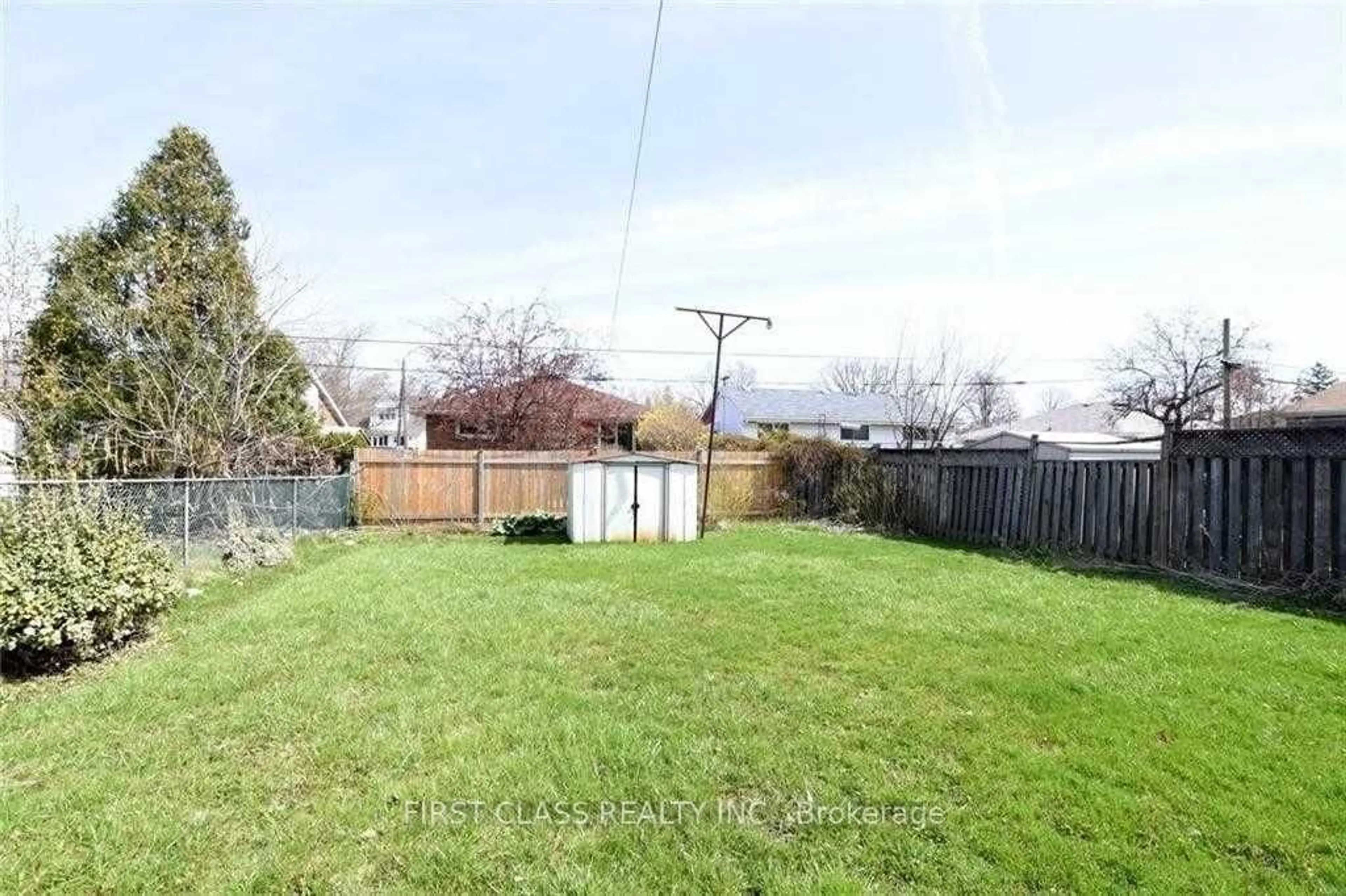 Unknown for 27 Welbourn Dr, Hamilton Ontario L9A 3N1