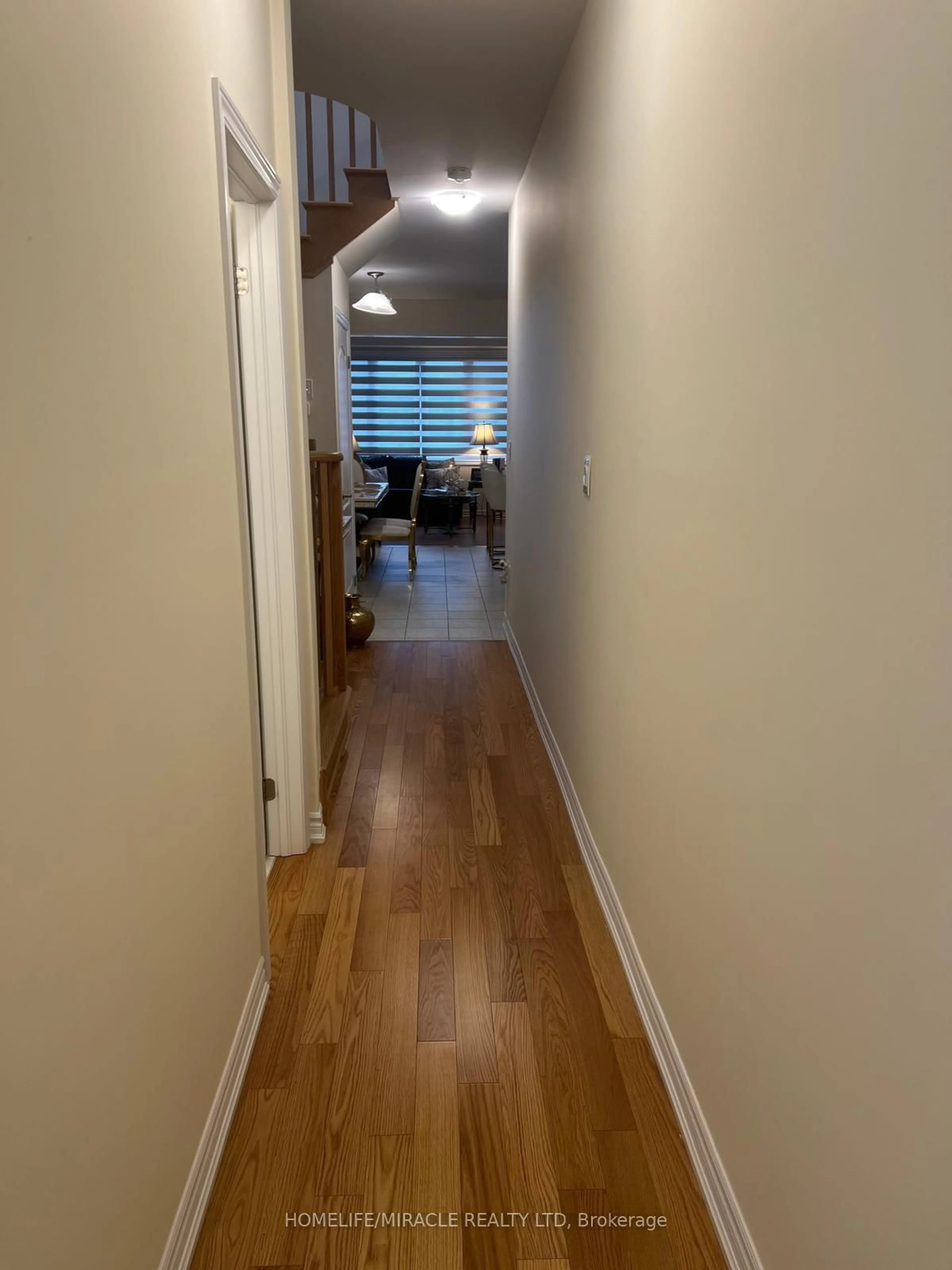 A pic of a room for 12 Ever Sweet Way, Thorold Ontario L2V 0K9