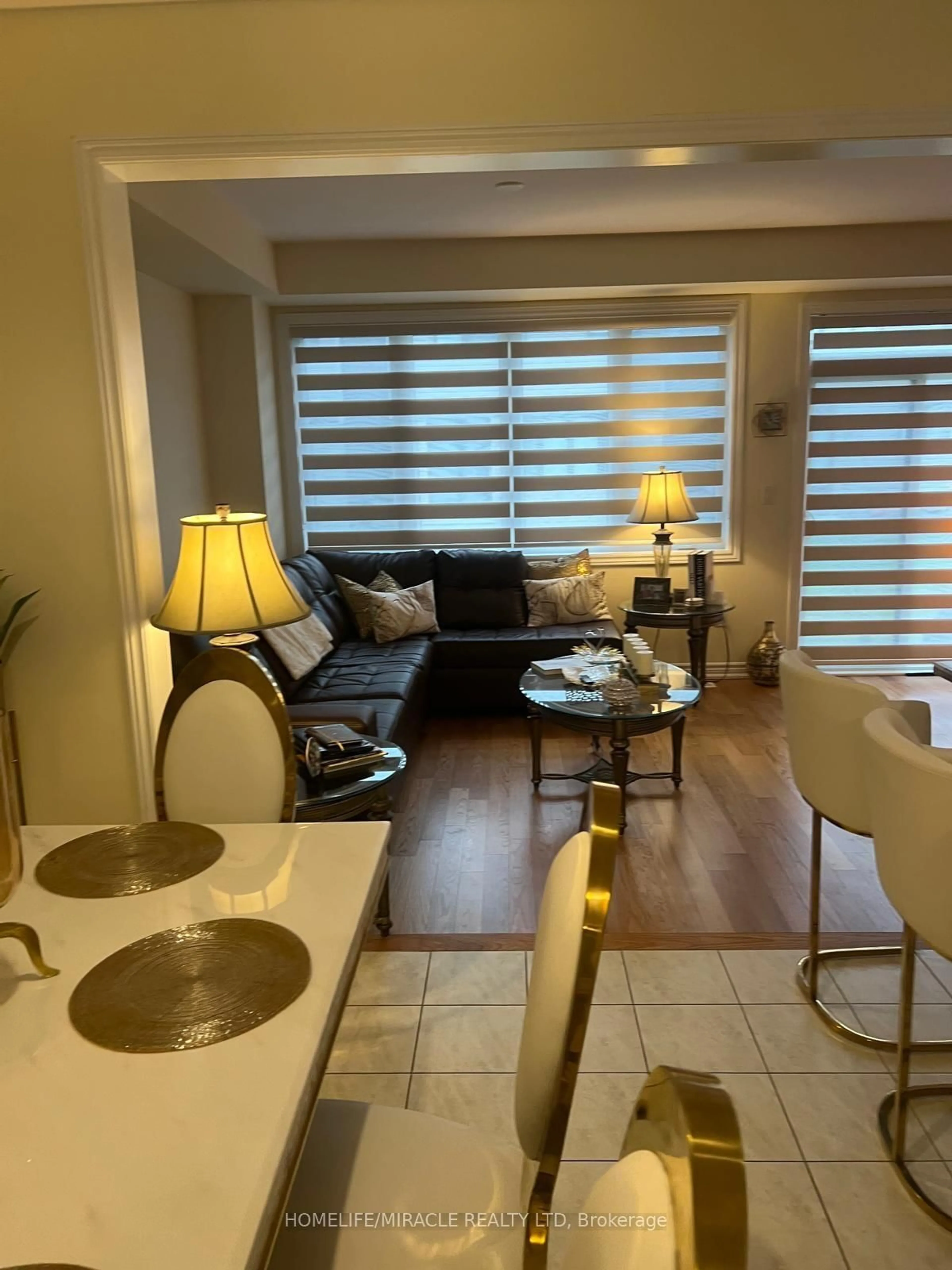 Living room with furniture, unknown for 12 Ever Sweet Way, Thorold Ontario L2V 0K9