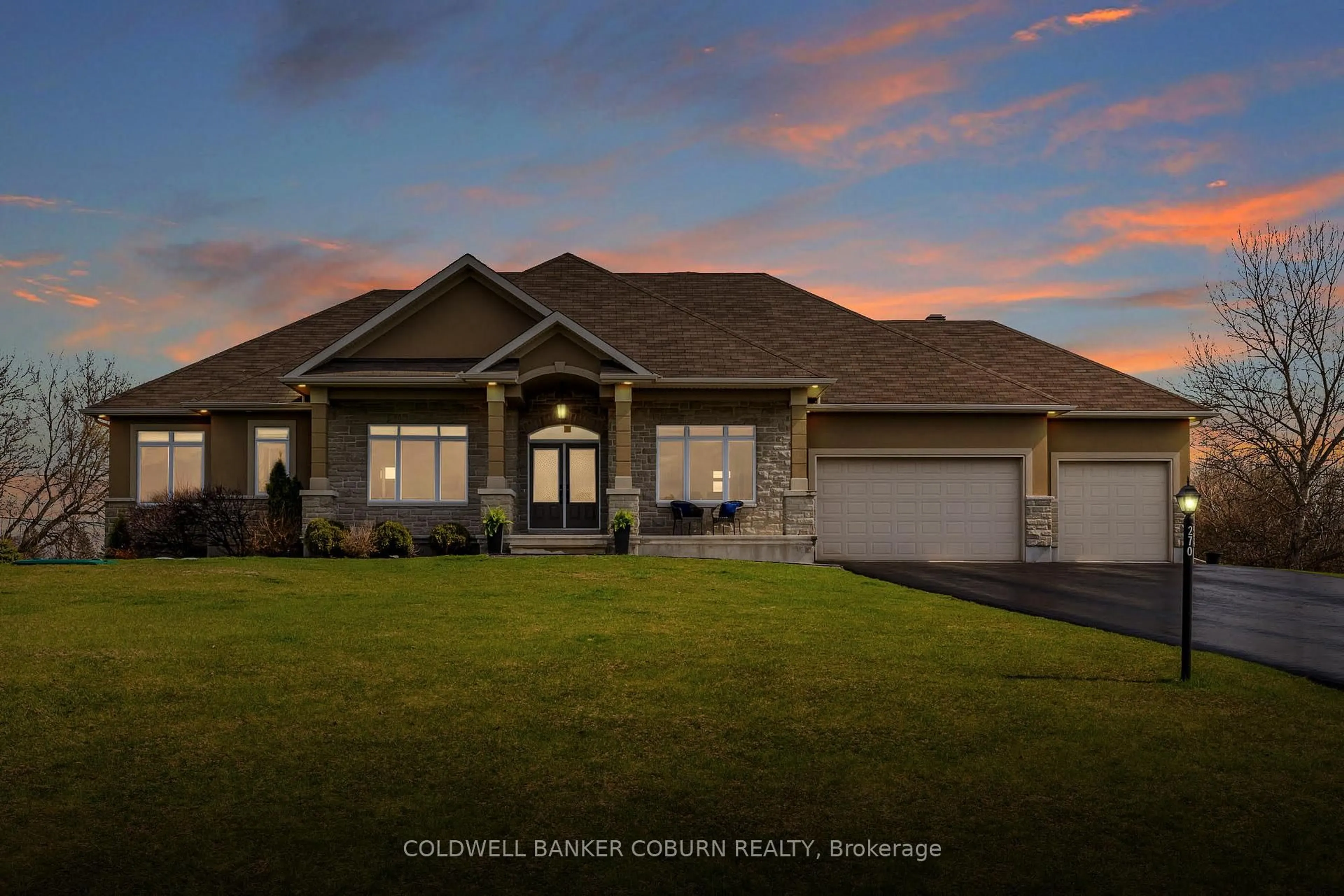 Home with vinyl exterior material, building for 270 West Lake Circ, Carp Ontario K0A 1L0