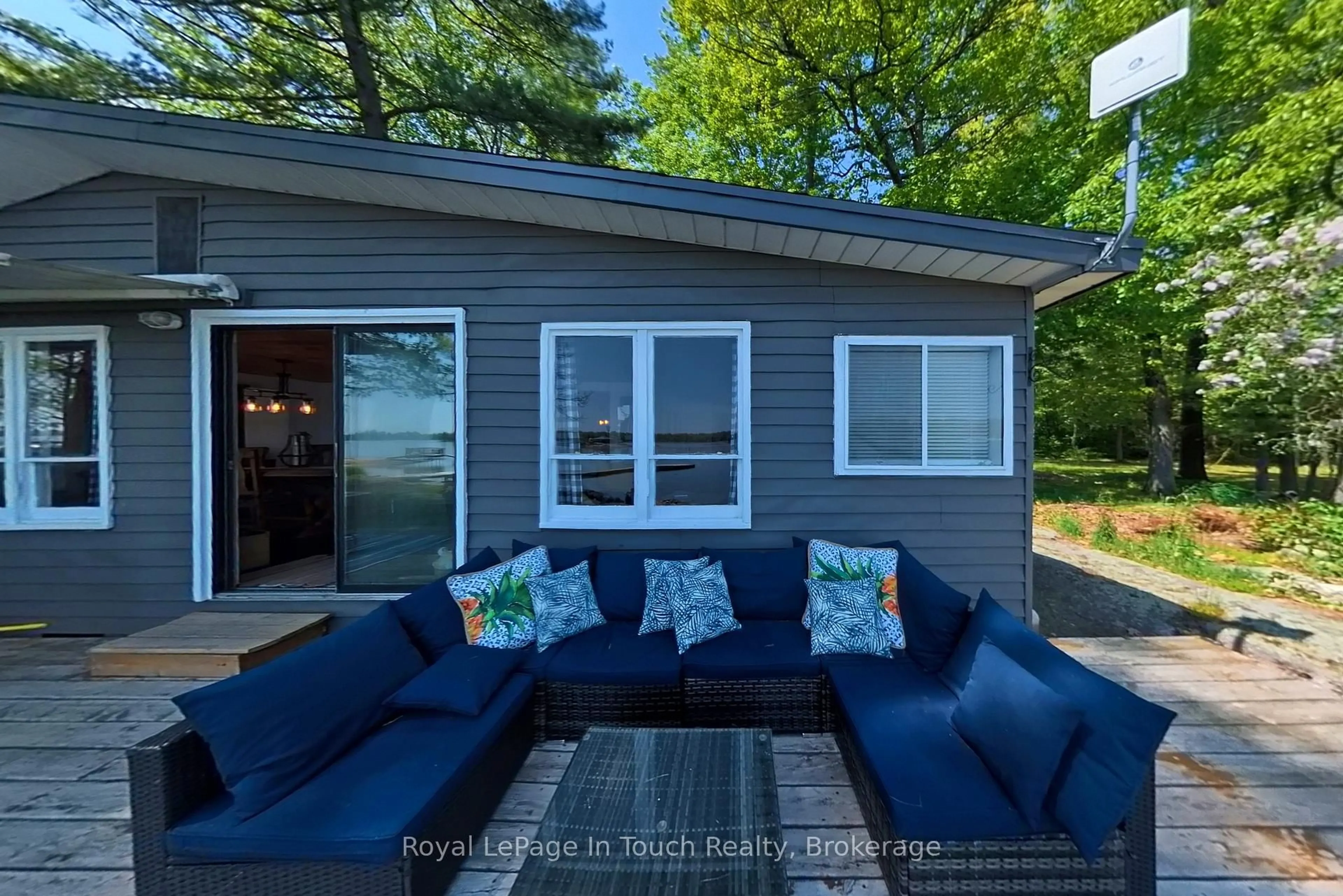 Patio, water/lake/river/ocean view for 1682 Island 630, Georgian Bay Ontario P0E 1E0