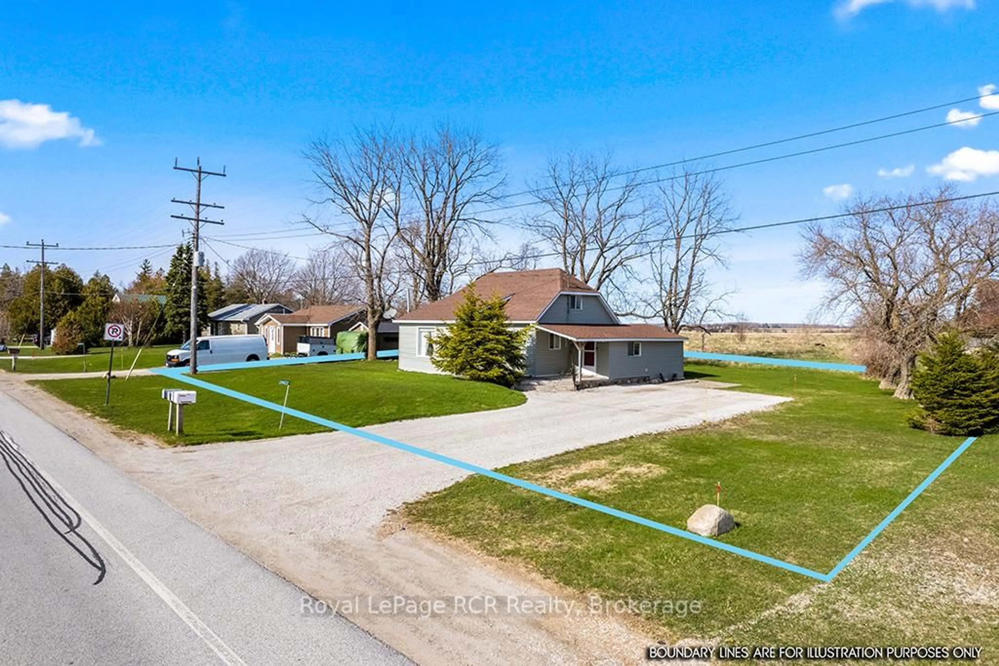 A pic from outside/outdoor area/front of a property/back of a property/a pic from drone, street for 2882 6 Highway, Northern Bruce Peninsula Ontario N0H 1W0