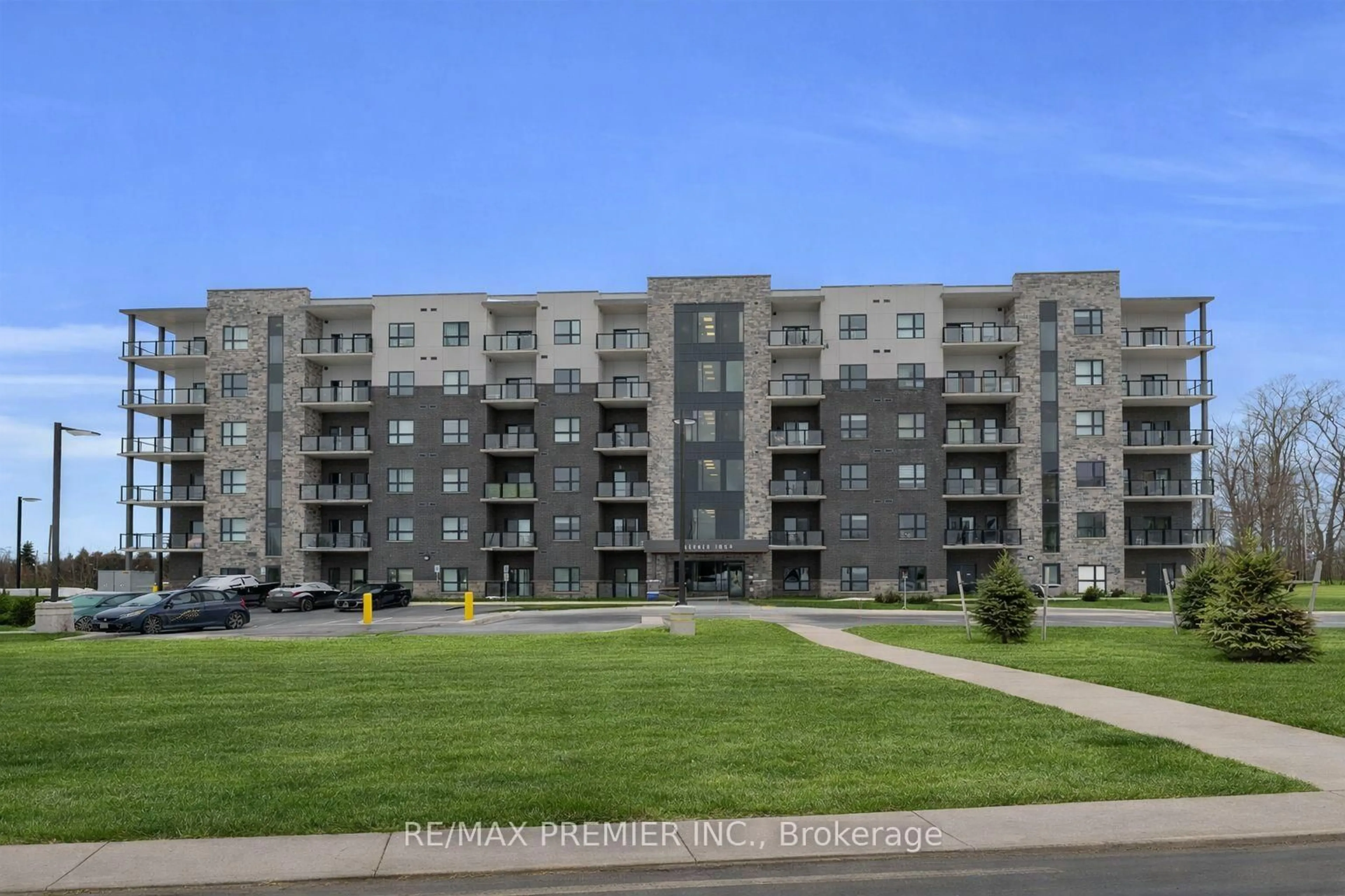 Unknown for 1000 Lackner Pl #215, Kitchener Ontario N2A 0L9