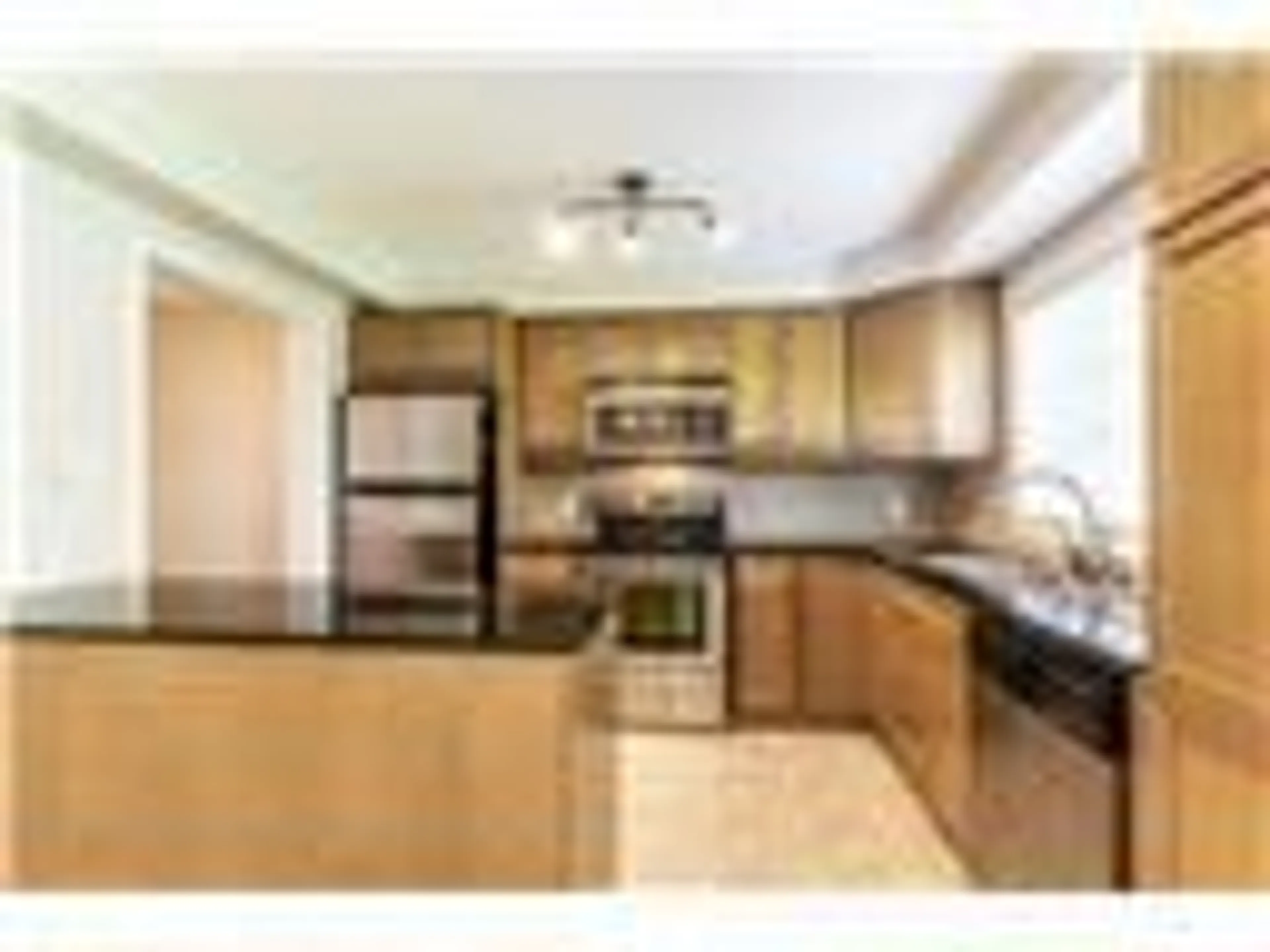 Standard kitchen, unknown for 470 Beach Blvd #8, Hamilton Ontario L8H 6X2