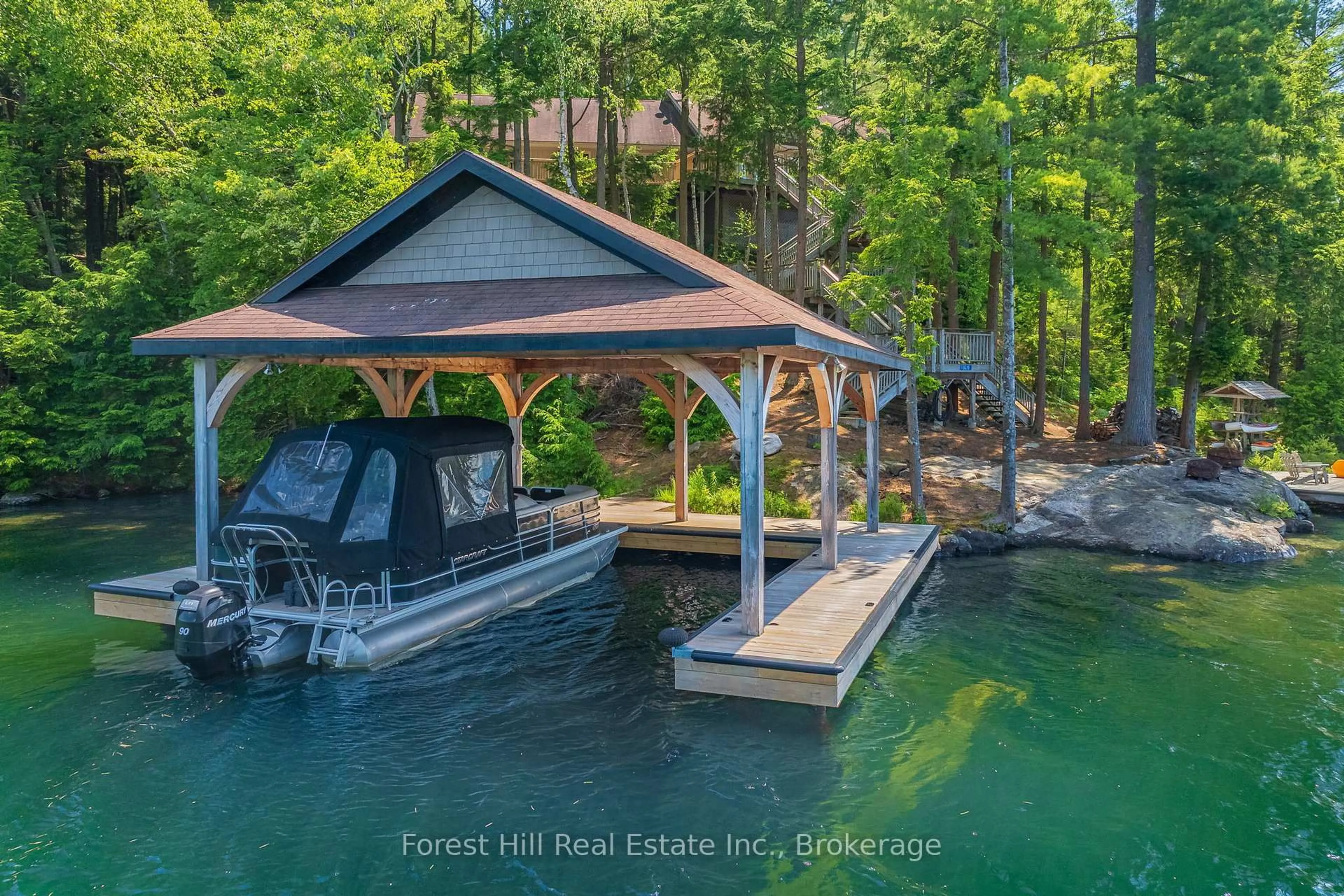 A pic from outside/outdoor area/front of a property/back of a property/a pic from drone, water/lake/river/ocean view for 1 SL 19 ROBERTS Island, Muskoka Lakes Ontario P0B 1M0
