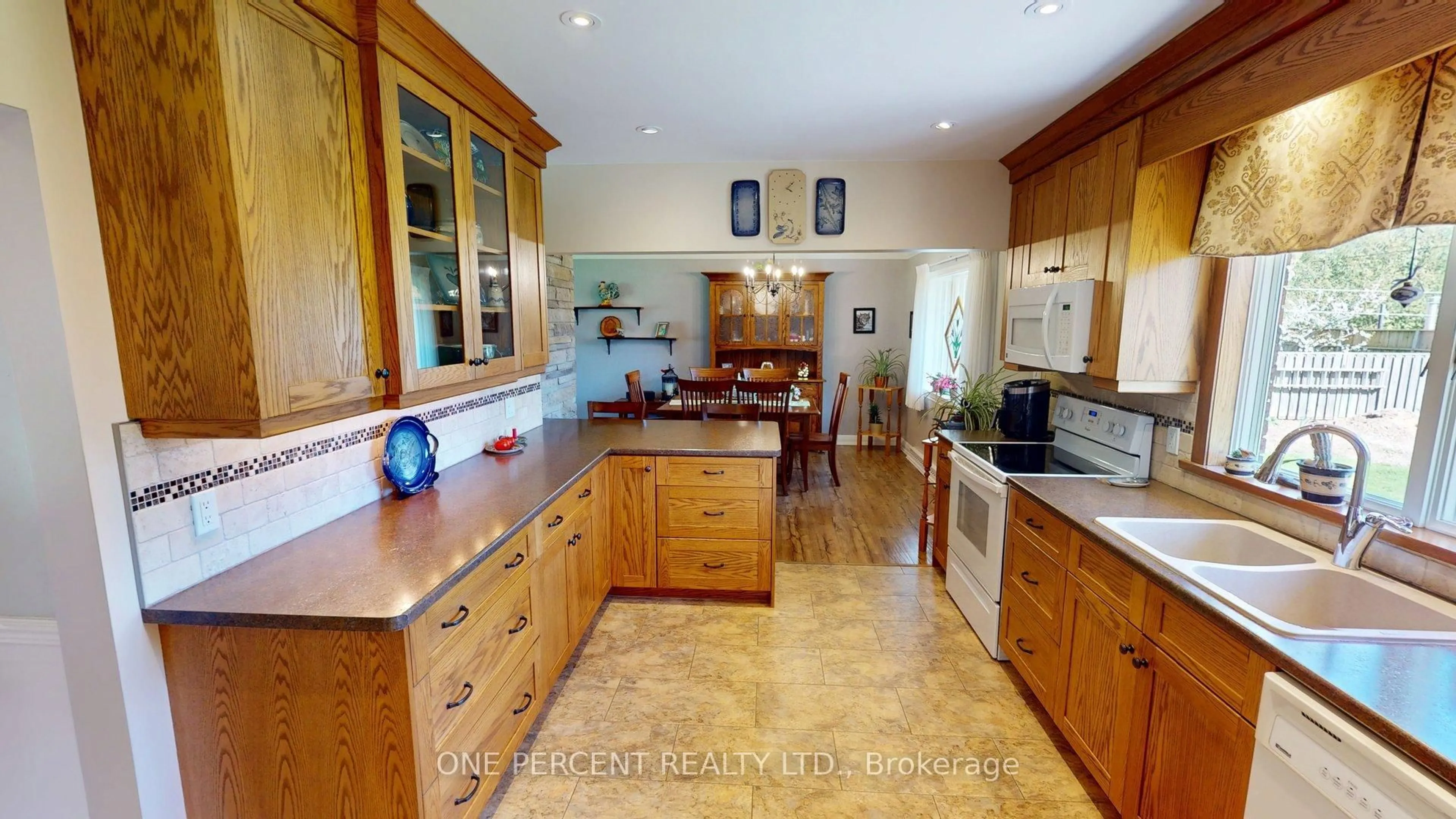 Unknown for 16 Daleview Cres, Pelham Ontario L0S 1E0