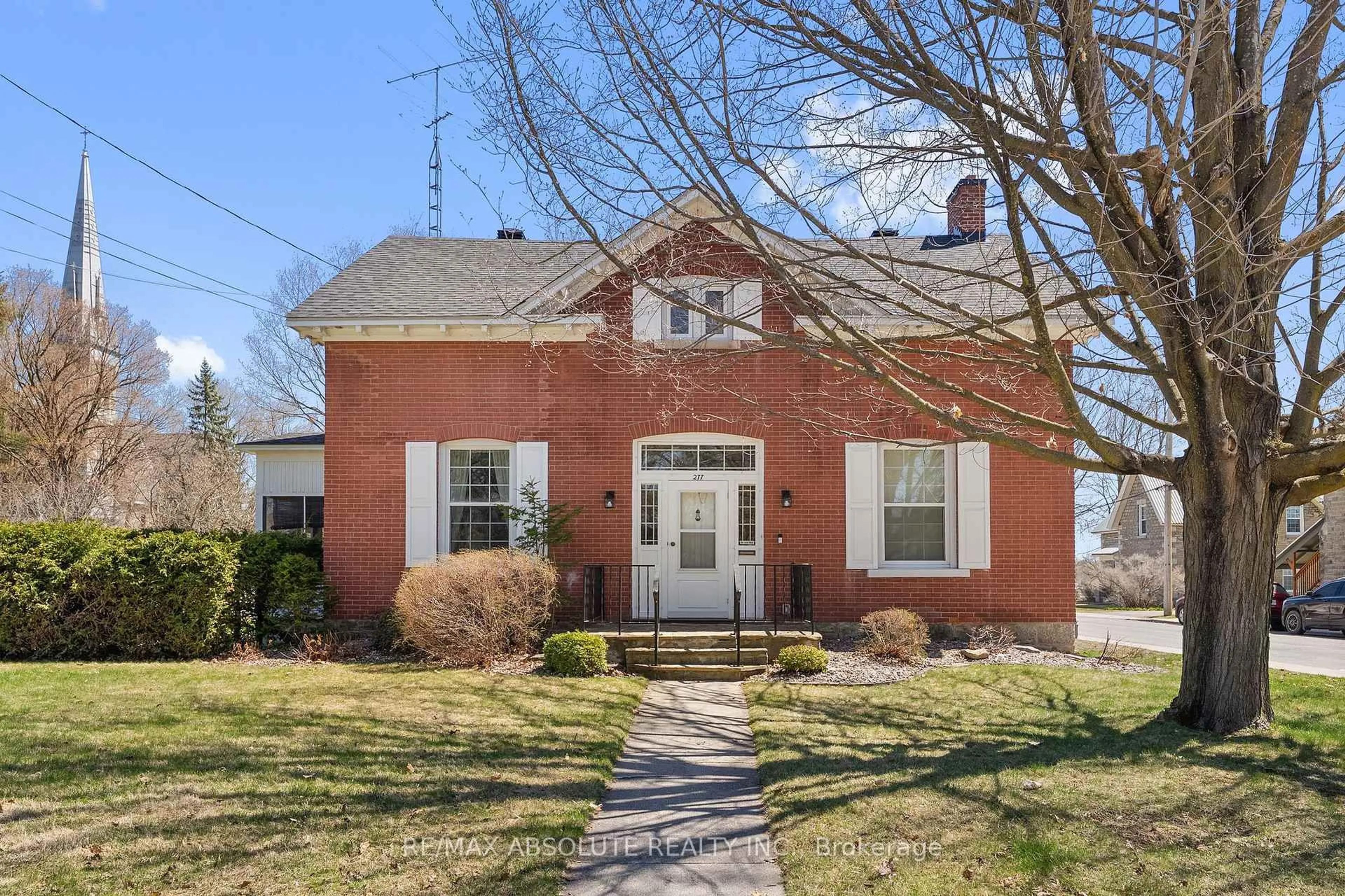 Home with brick exterior material, street for 277 John St, Arnprior Ontario K7S 2P5