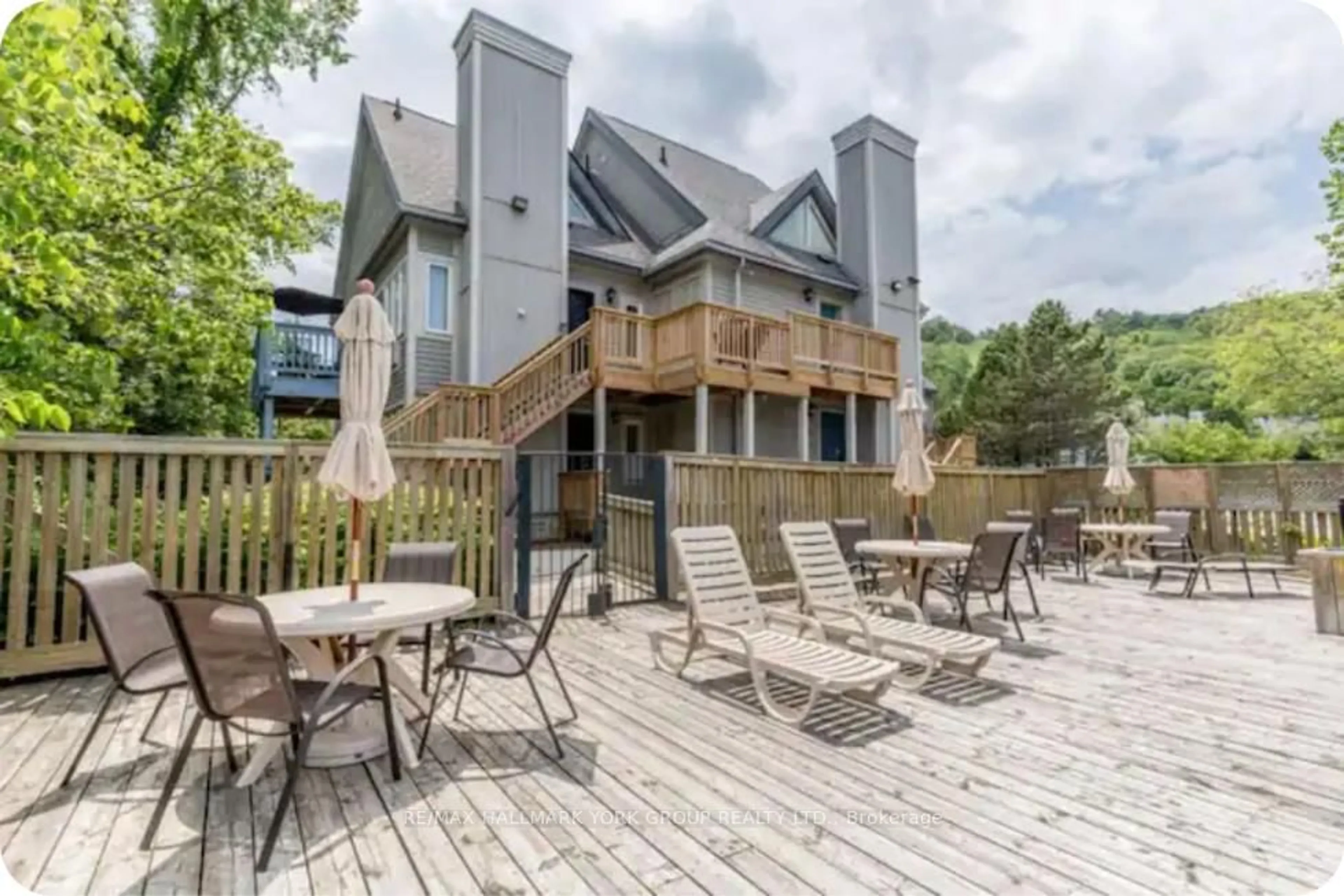 Patio, unknown for 796468 19 Grey Rd #514, Blue Mountains Ontario L9Y 0N6