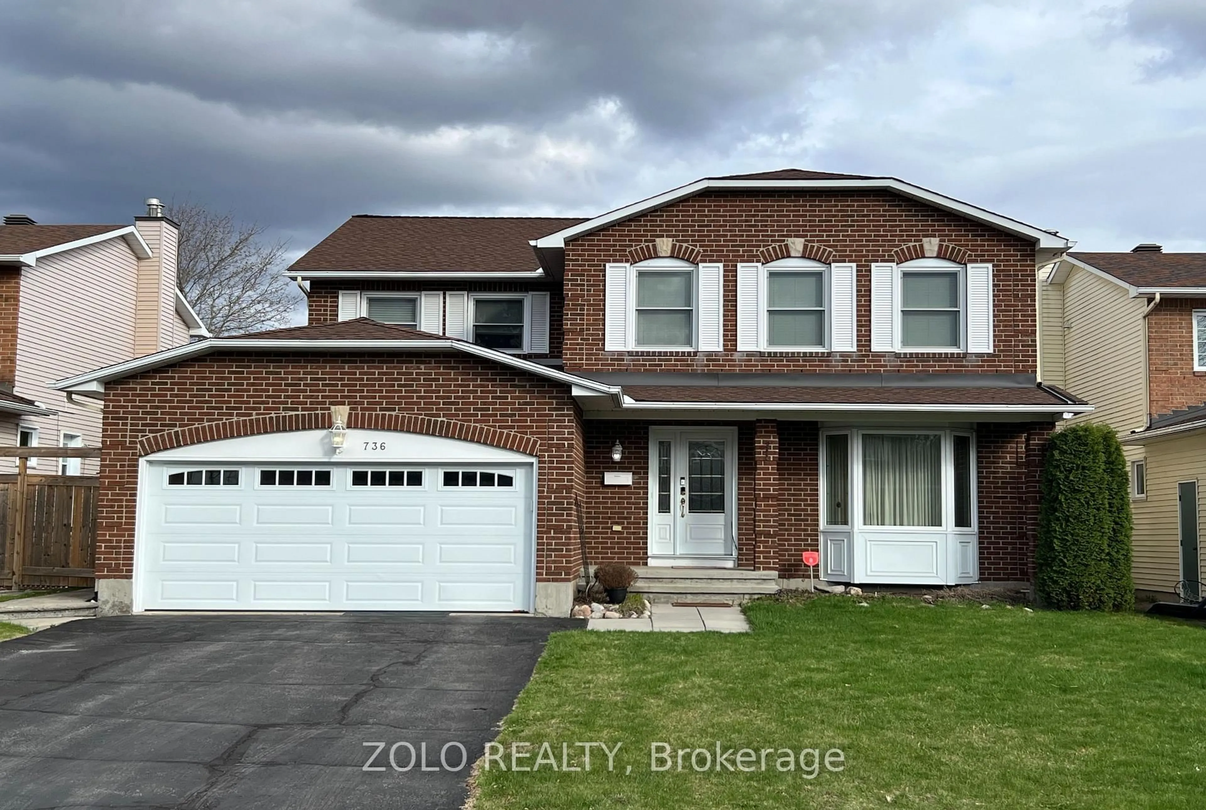 Home with brick exterior material, street for 736 Hauteview Cres, Ottawa Ontario K4A 2B8