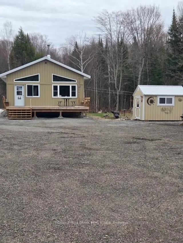 989 North McKenzie Lake Rd, South Algonquin 2