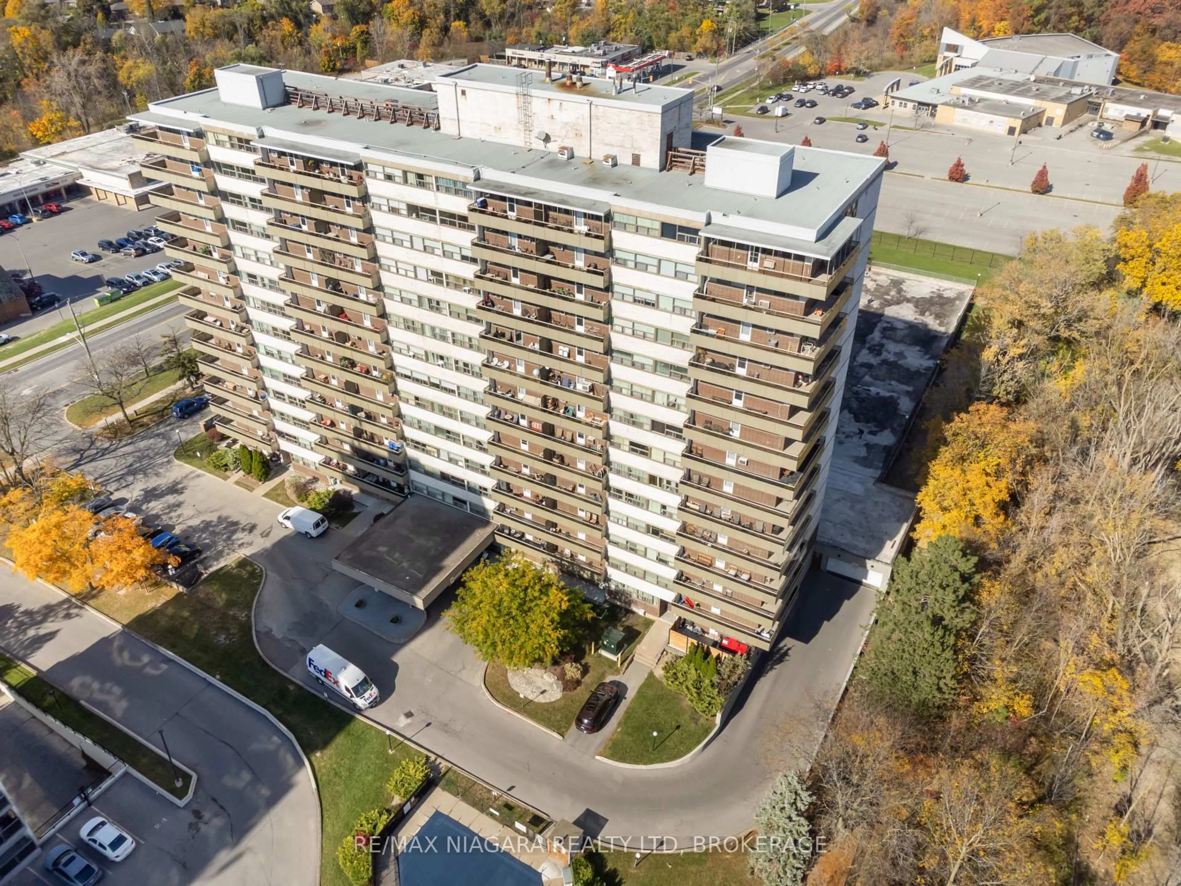 A pic from outside/outdoor area/front of a property/back of a property/a pic from drone, city buildings view from balcony for 215 GLENRIDGE Ave #409, St. Catharines Ontario L2T 3J7