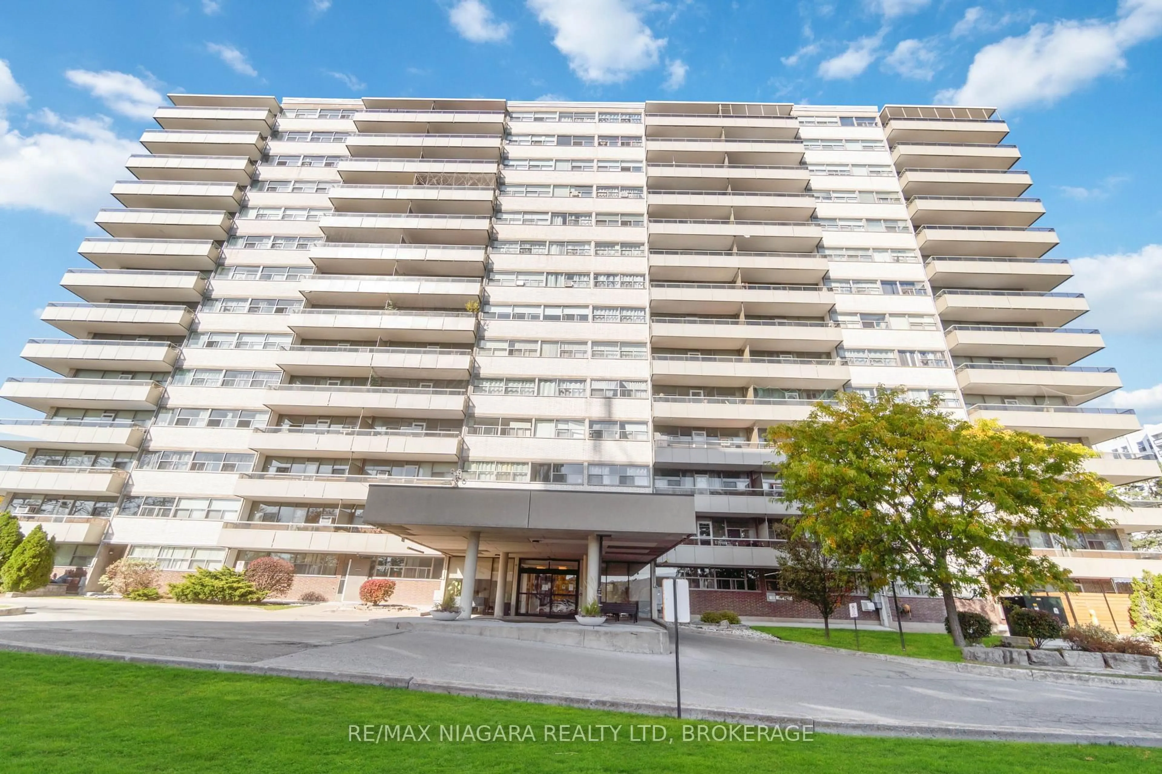 Unknown for 215 GLENRIDGE Ave #409, St. Catharines Ontario L2T 3J7