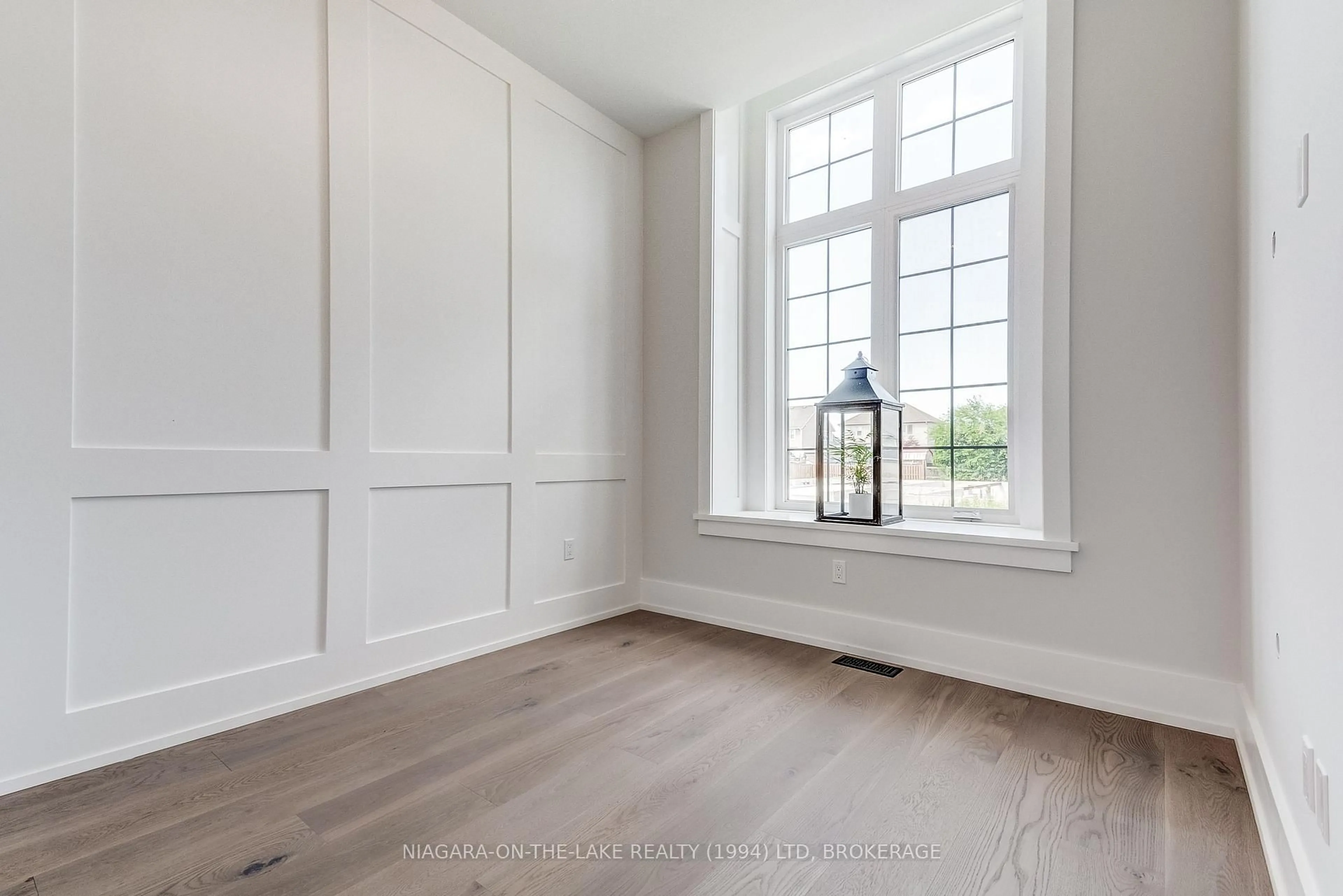 A pic of a room for 25 Sorensen Crt #4, Niagara-on-the-Lake Ontario L0S 1J0