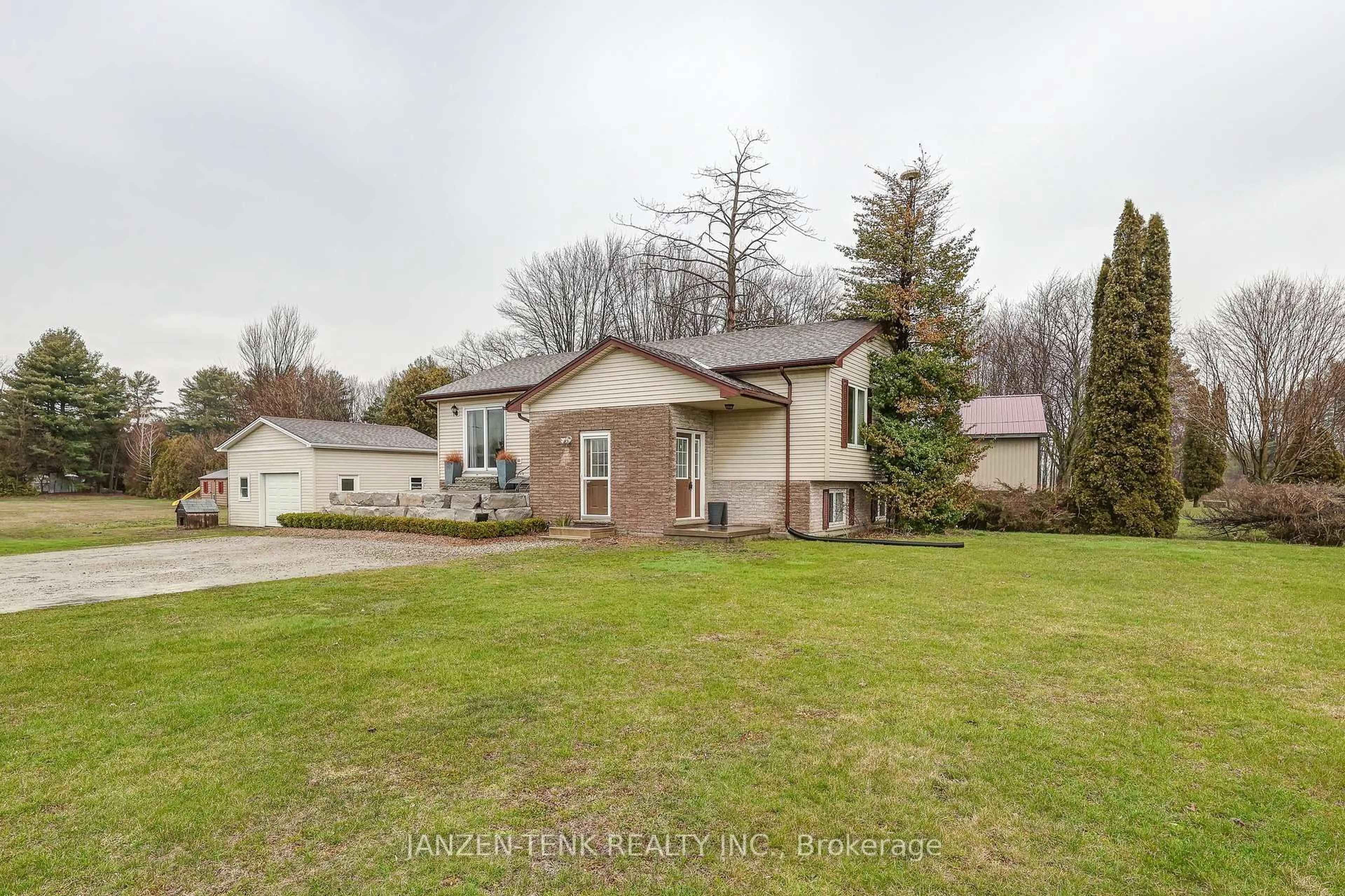 A pic from outside/outdoor area/front of a property/back of a property/a pic from drone, street for 56092 Calton Line, Bayham Ontario N0J 1Z0