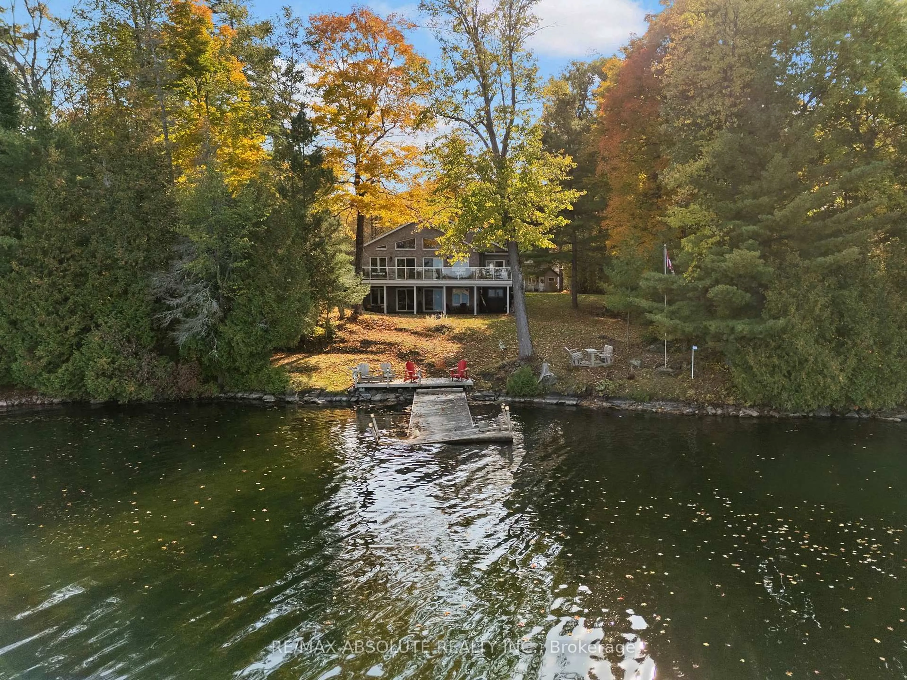 A pic from outside/outdoor area/front of a property/back of a property/a pic from drone, water/lake/river/ocean view for 1096 Snye Rd, White Lake Ontario K0A 3L0