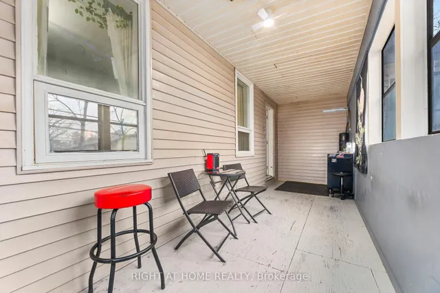 105 Gibson St, Parry Sound 5