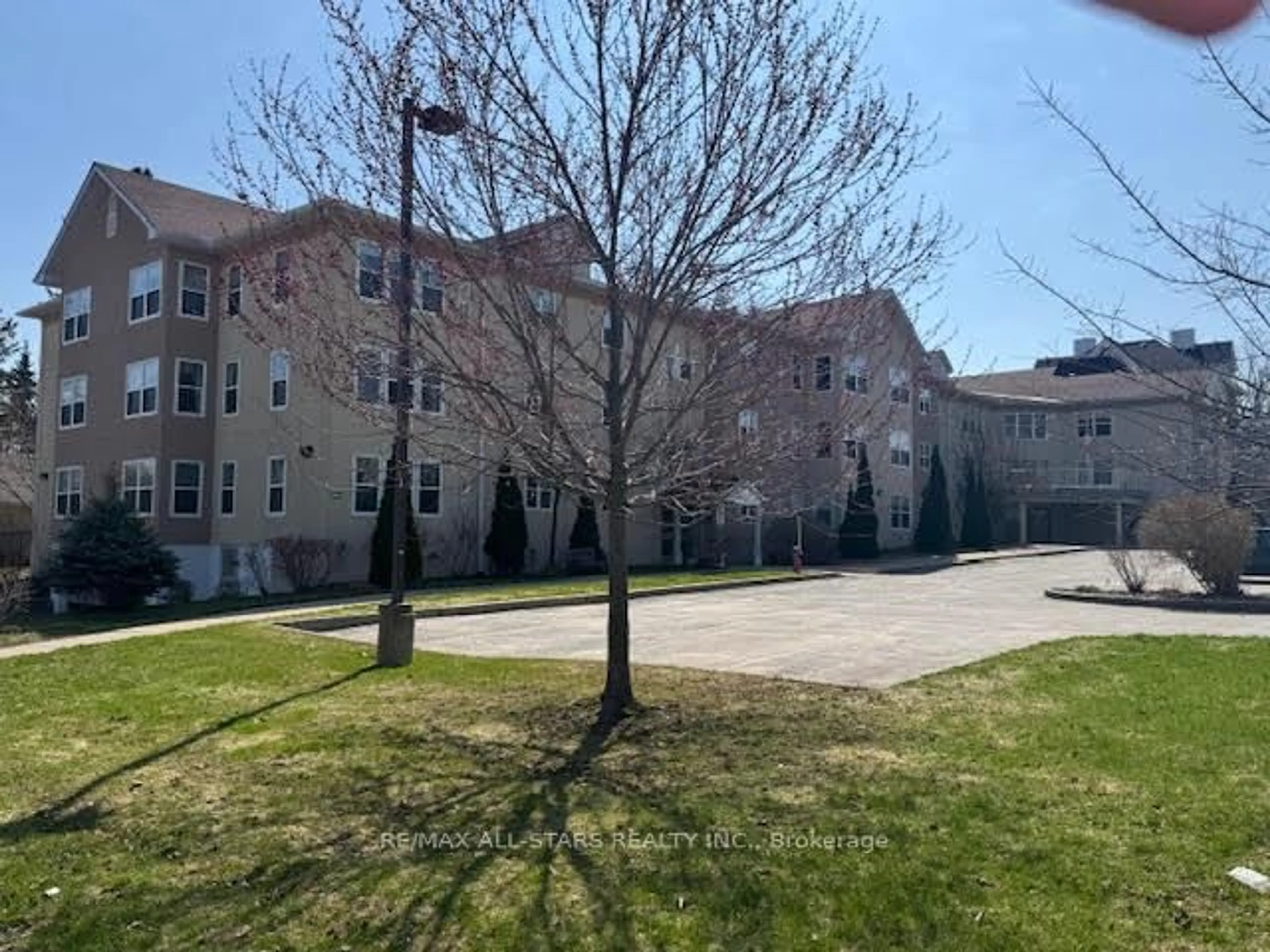 A pic from outside/outdoor area/front of a property/back of a property/a pic from drone, street for 8 Huron St #303, Kawartha Lakes Ontario K9V 6K3
