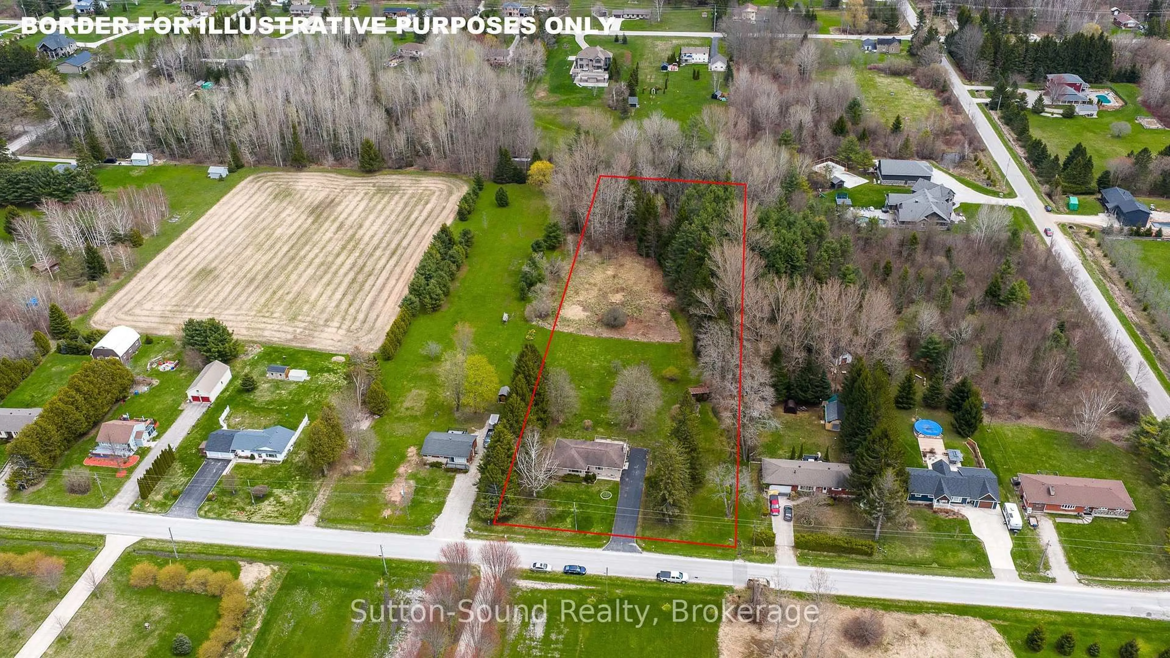 A pic from outside/outdoor area/front of a property/back of a property/a pic from drone, street for 335 Park St, Georgian Bluffs Ontario N4K 6V5