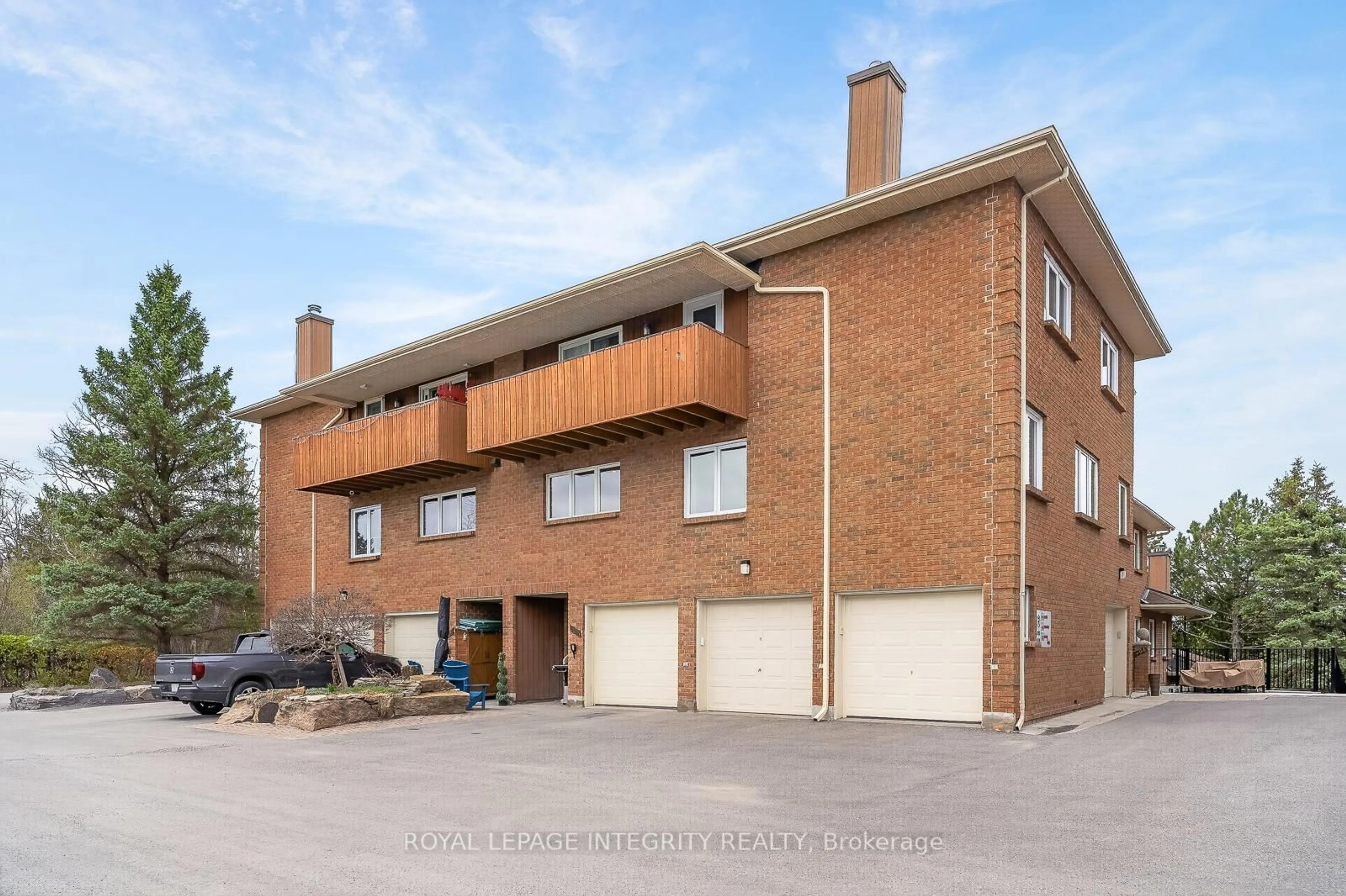 Home with brick exterior material, building for 108 Stratas Crt #8, Kanata Ontario K2L 3K4