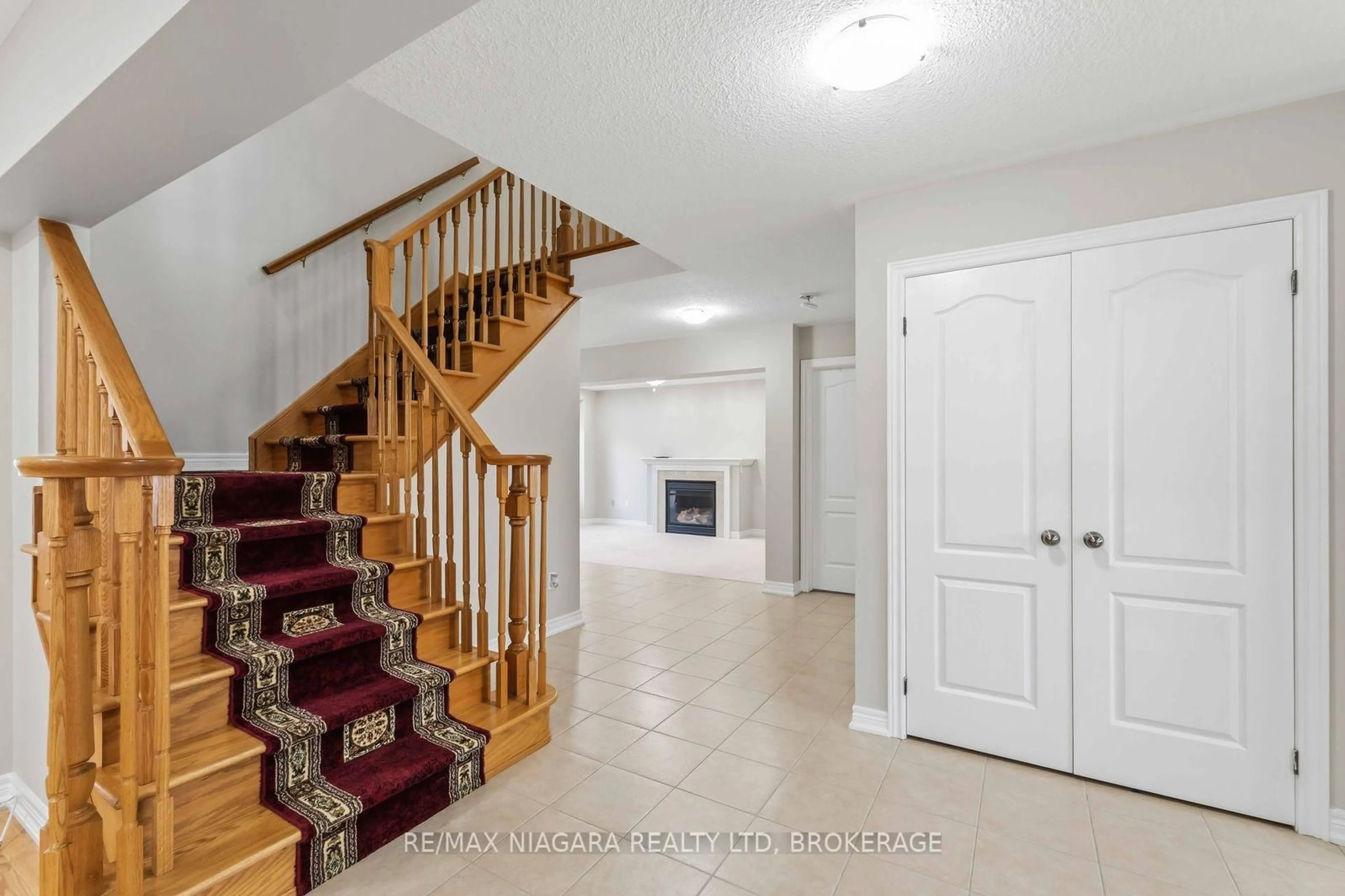 Unknown for 6537 St Michael Ave, Niagara Falls Ontario L2H 0C6