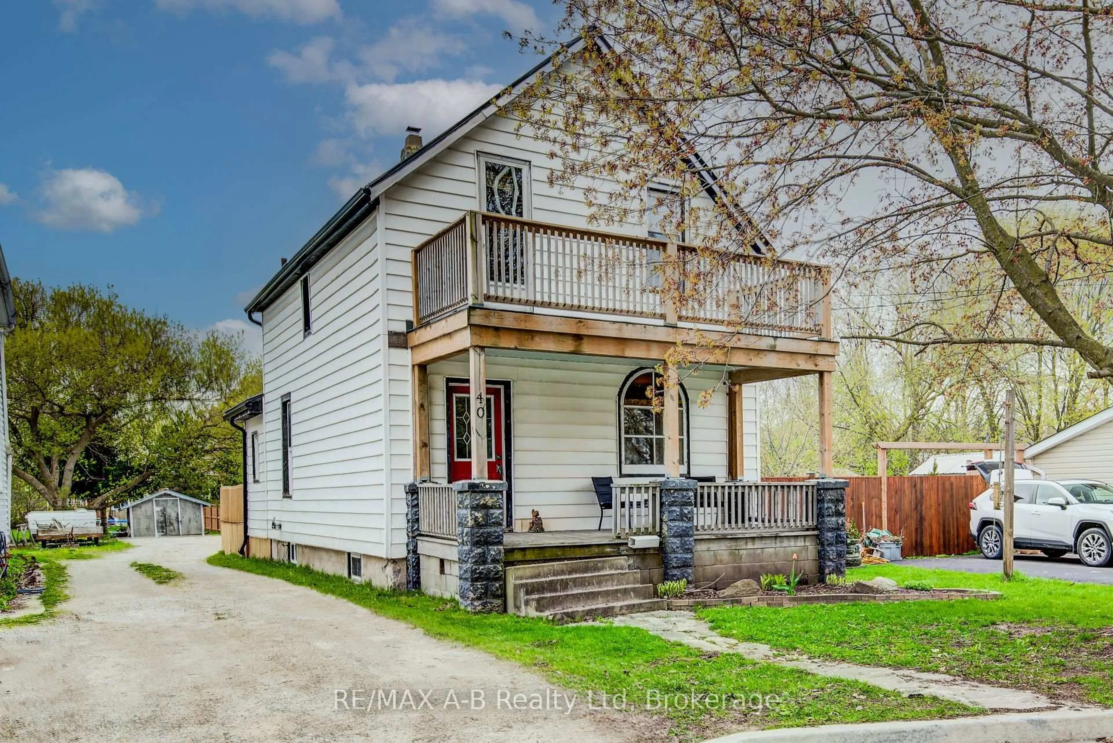 Unknown for 40 John St, East Zorra-Tavistock Ontario N0B 2R0