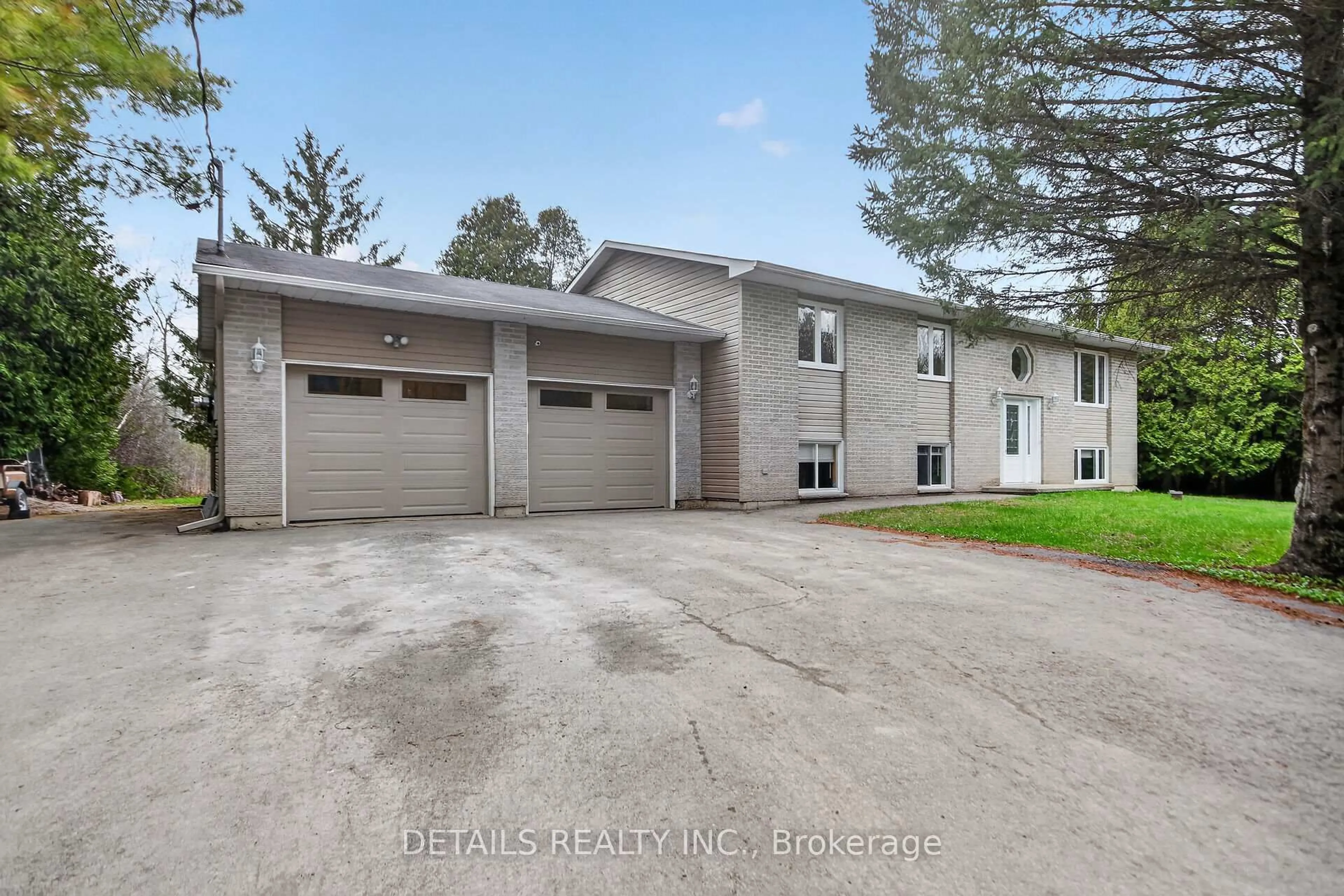 A pic from outside/outdoor area/front of a property/back of a property/a pic from drone, street for 2263 McGovern Rd, North Grenville Ontario K0G 1S0