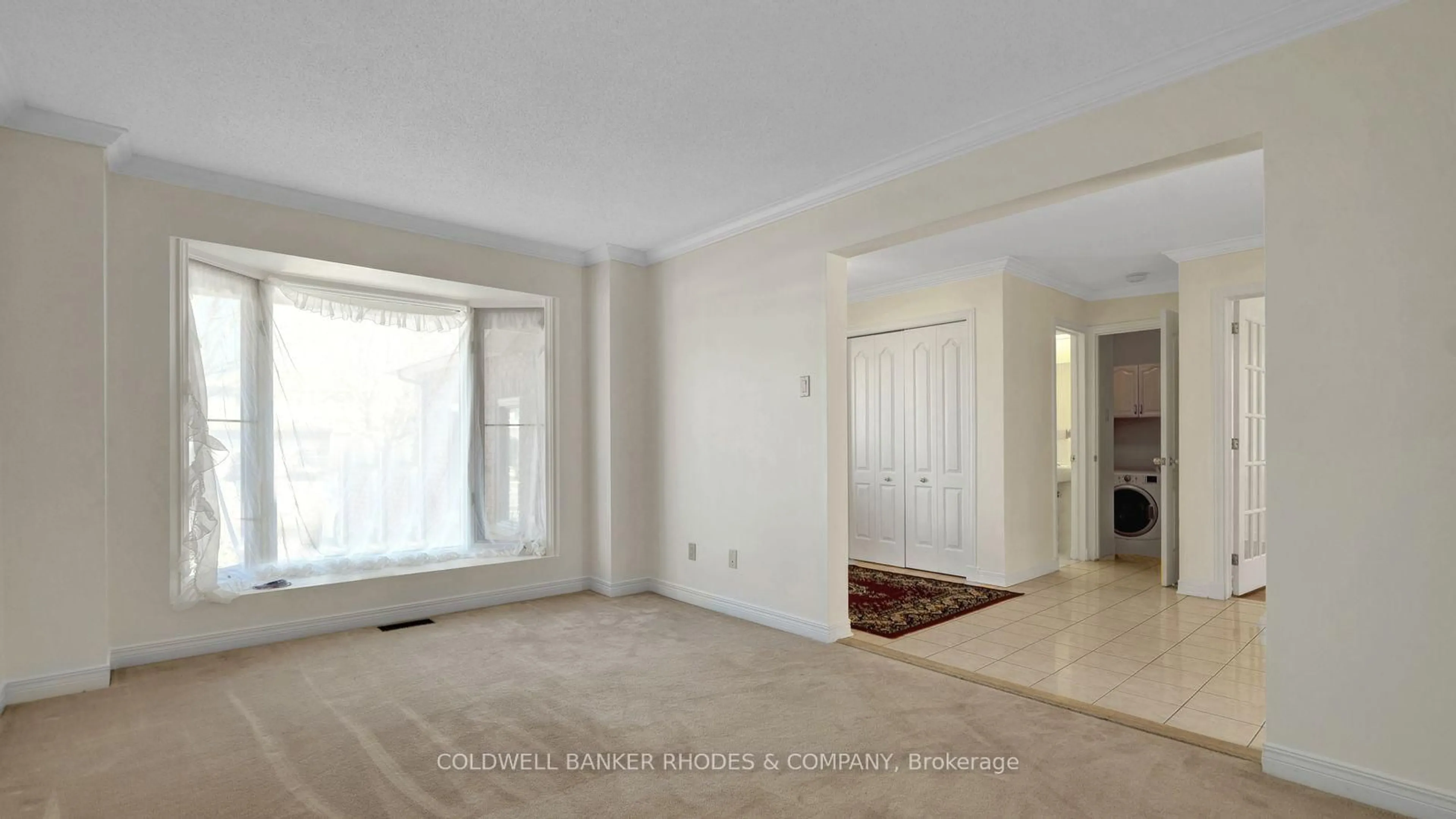 A pic of a room for 1626 Blohm Dr, Ottawa Ontario K1G 5P3