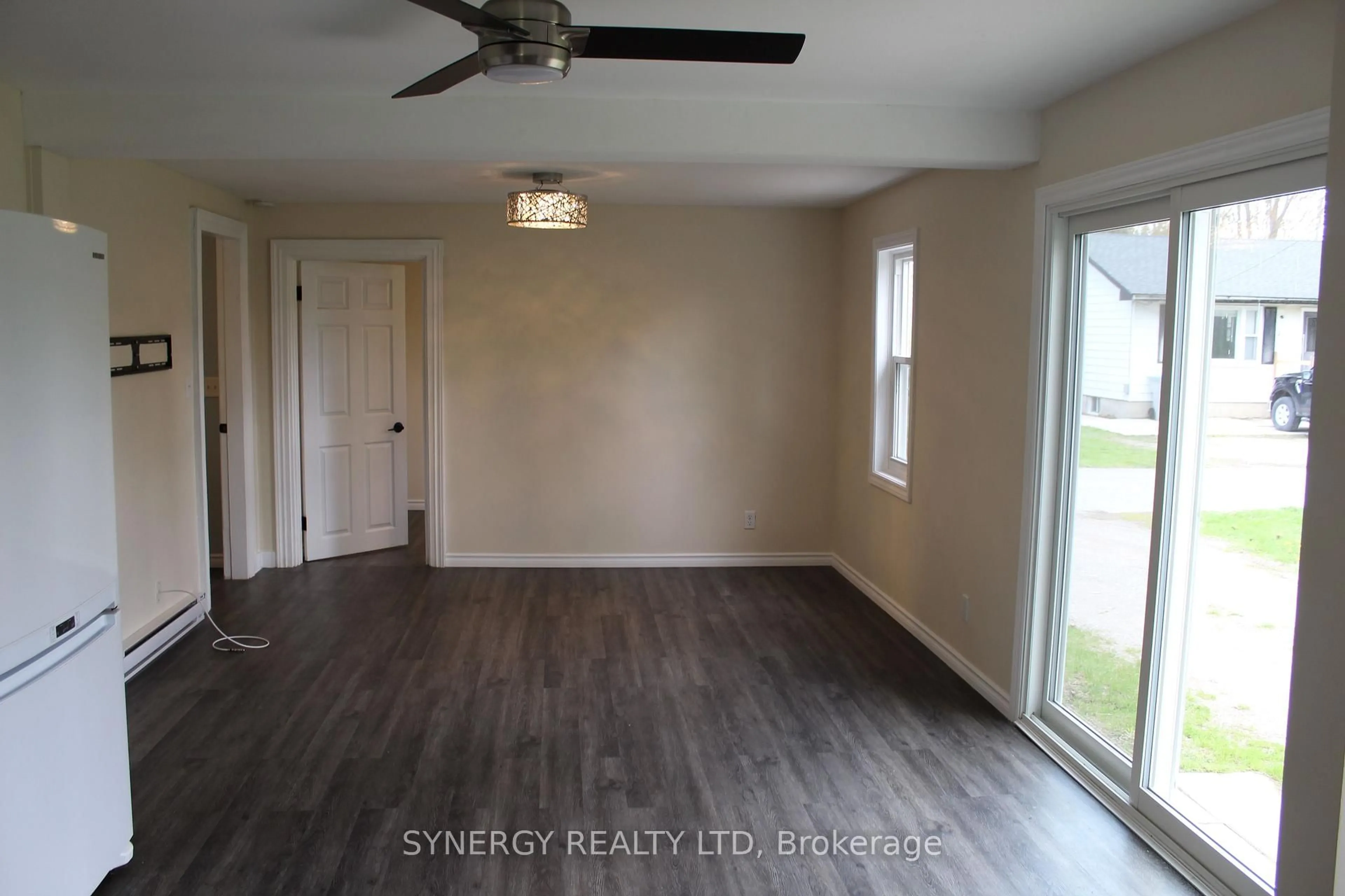 A pic of a room for 30 Mill Lane, Strathroy-Caradoc Ontario N7G 2J4