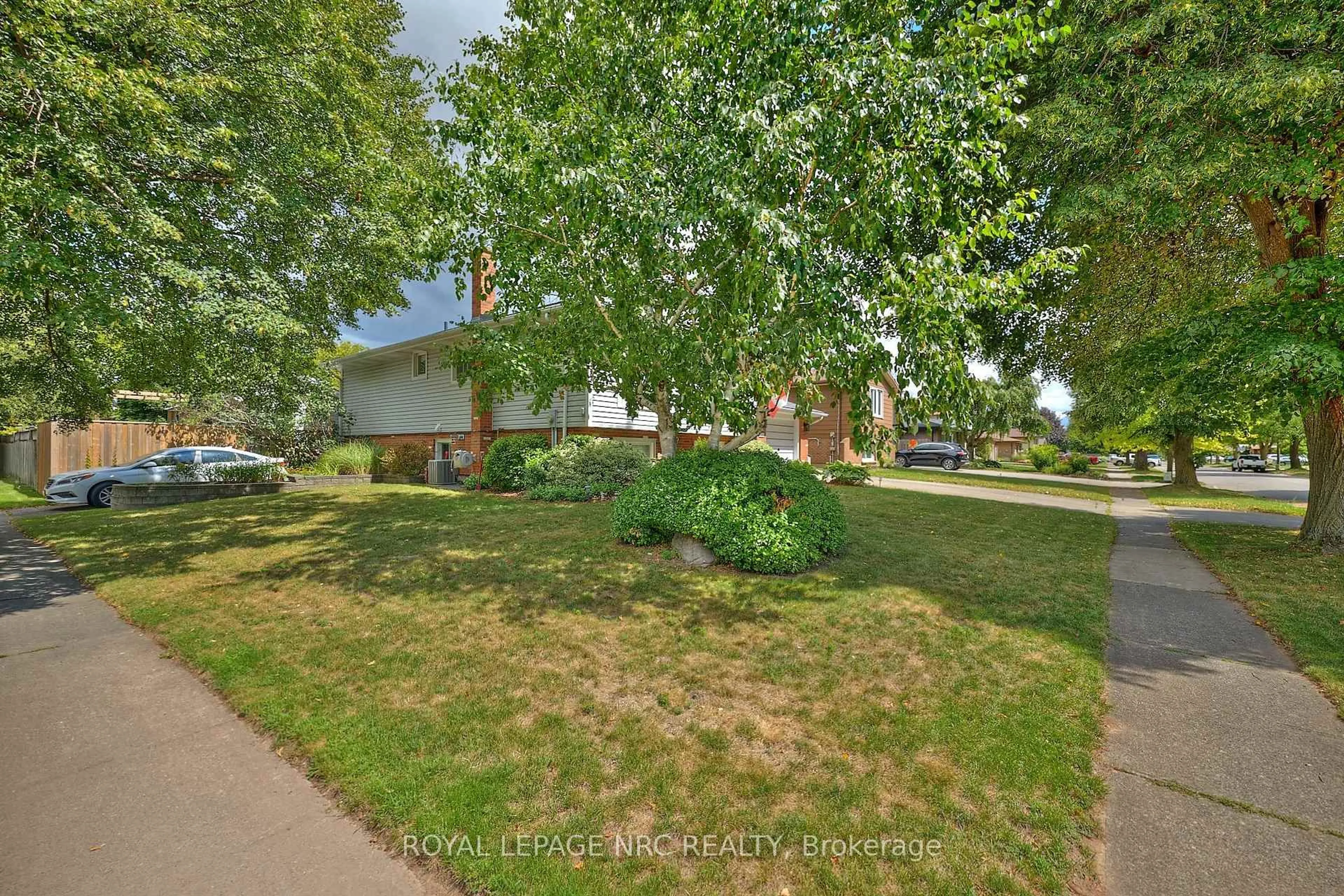 Unknown for 7263 Parkdale St, Niagara Falls Ontario L2E 6Y6