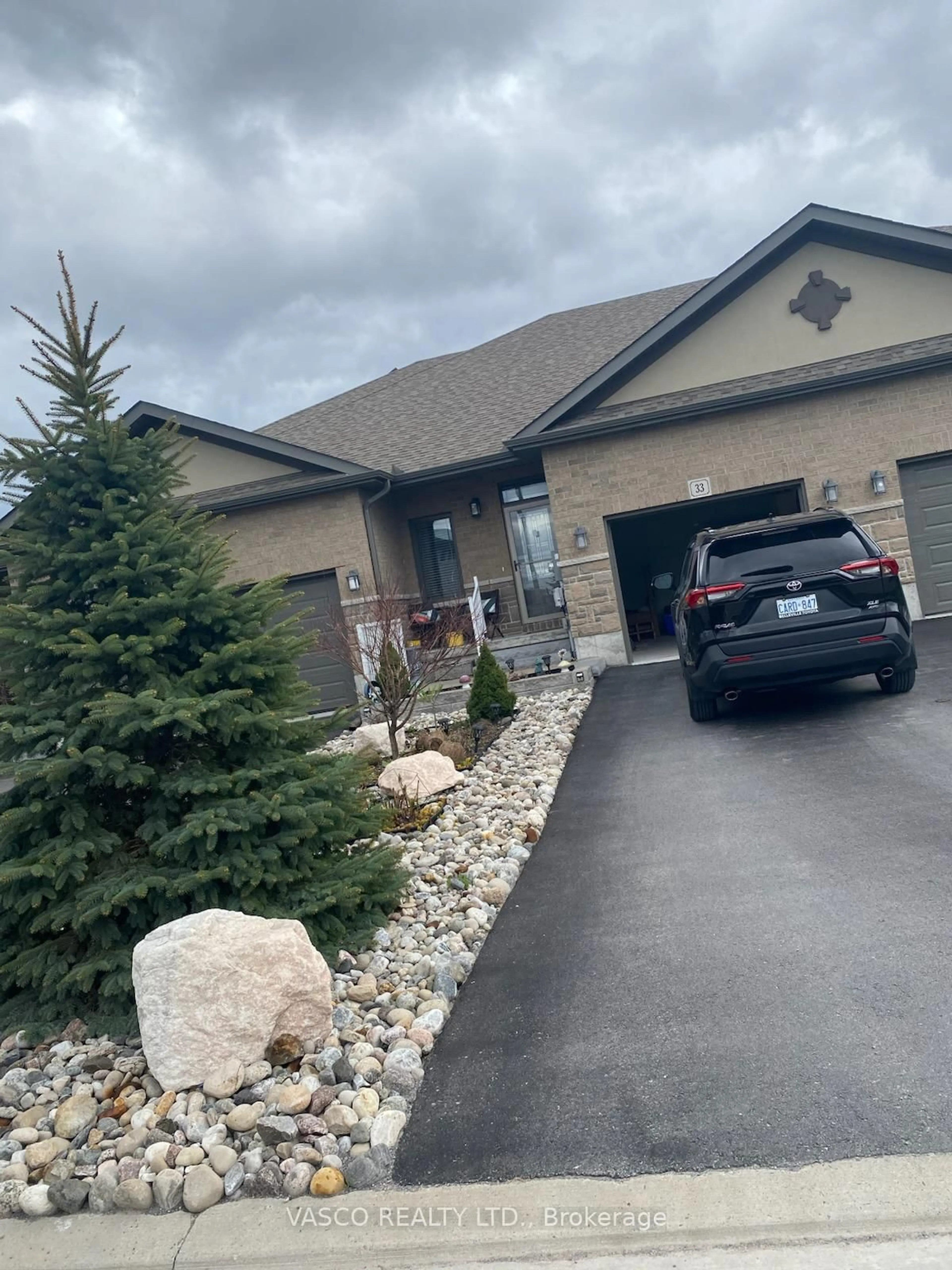 Unknown for 33 FARMINGTON Cres, Belleville Ontario K8N 0J9