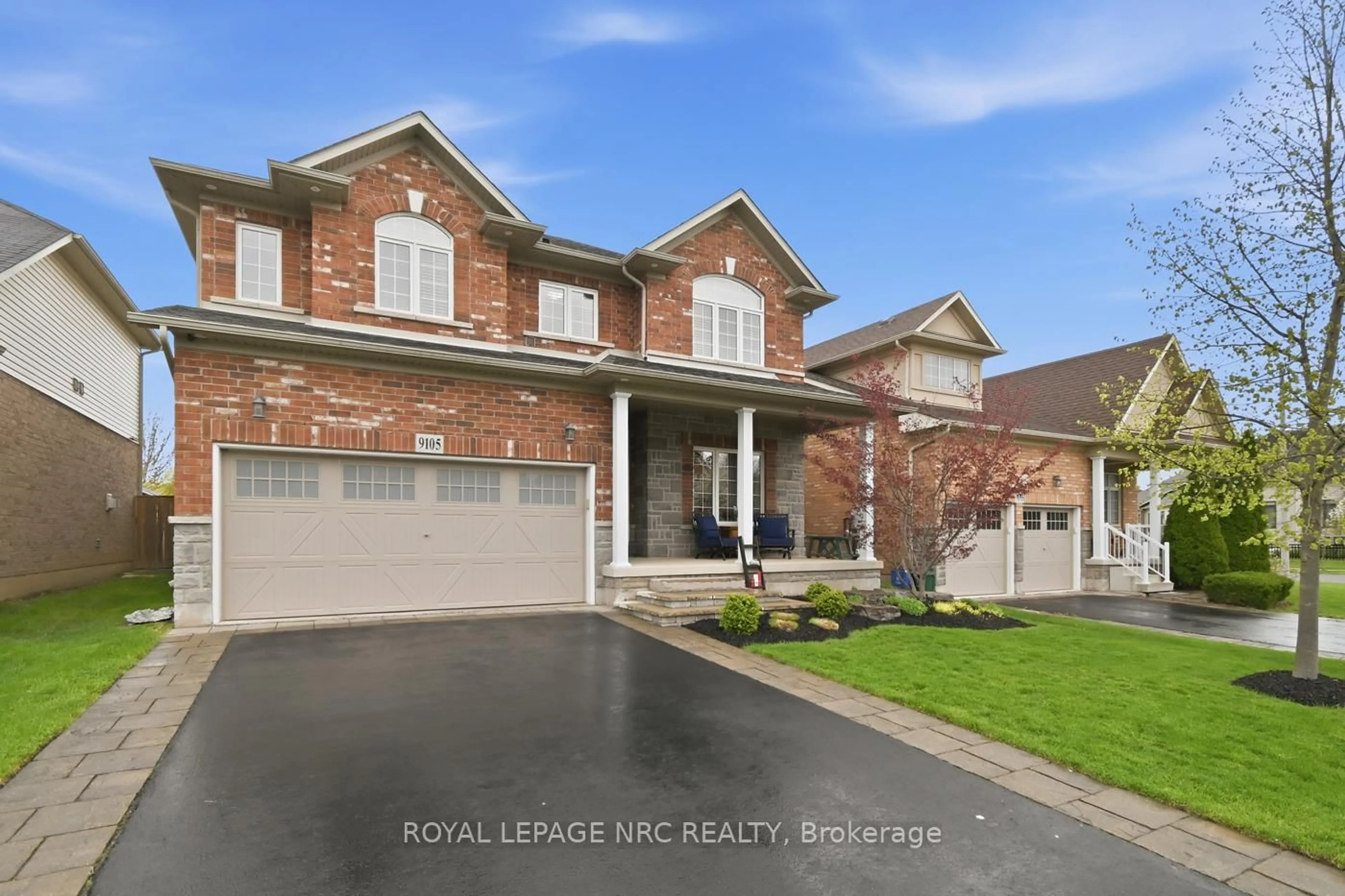 Home with brick exterior material, street for 9105 White Oak Ave, Niagara Falls Ontario L2G 0E9