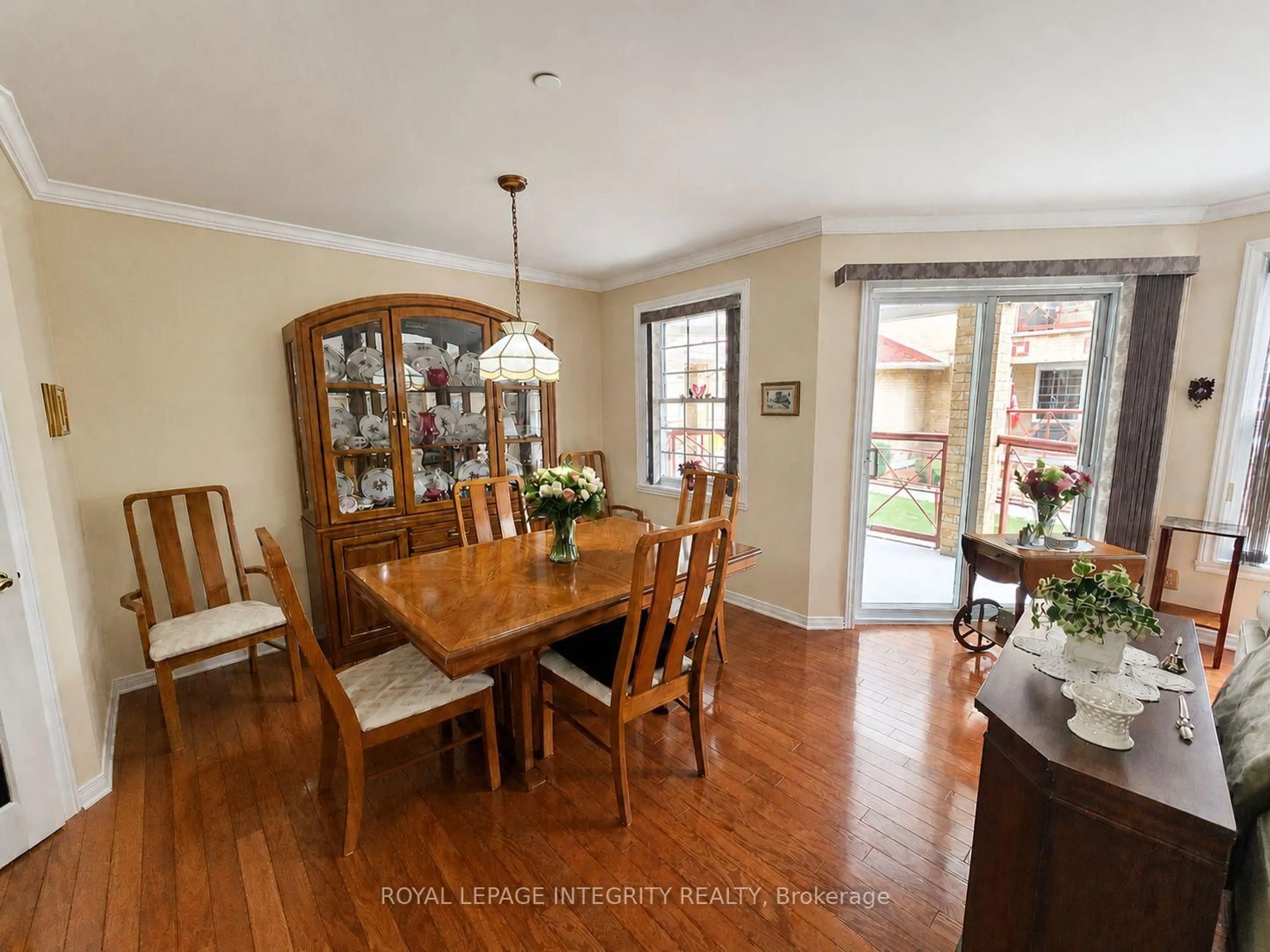 Dining room, wood/laminate floor for 321 Water St #103, Cornwall Ontario K6J 1A5
