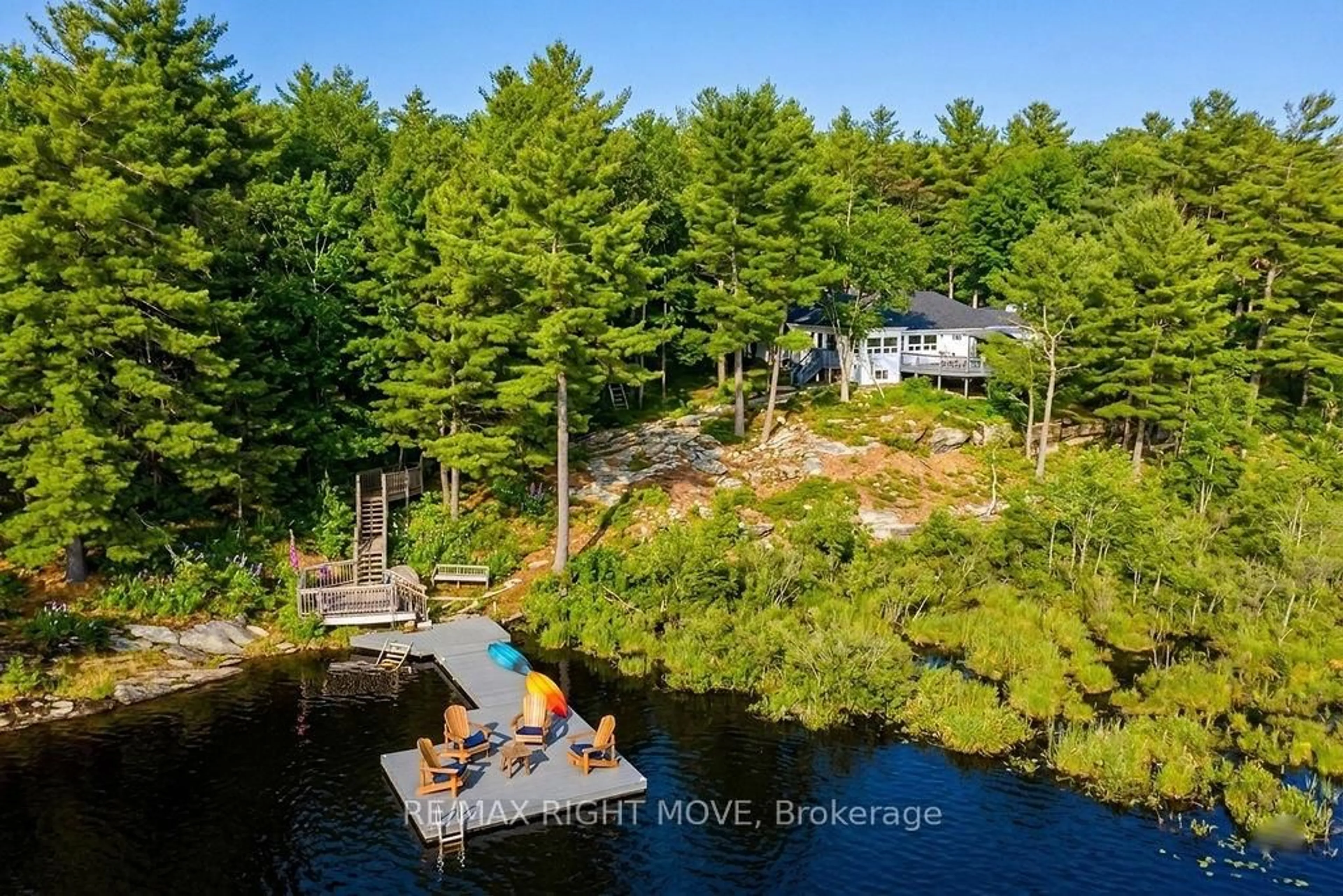 A pic from outside/outdoor area/front of a property/back of a property/a pic from drone, water/lake/river/ocean view for 6 Pinetree Rd, Gravenhurst Ontario P1P 1R2