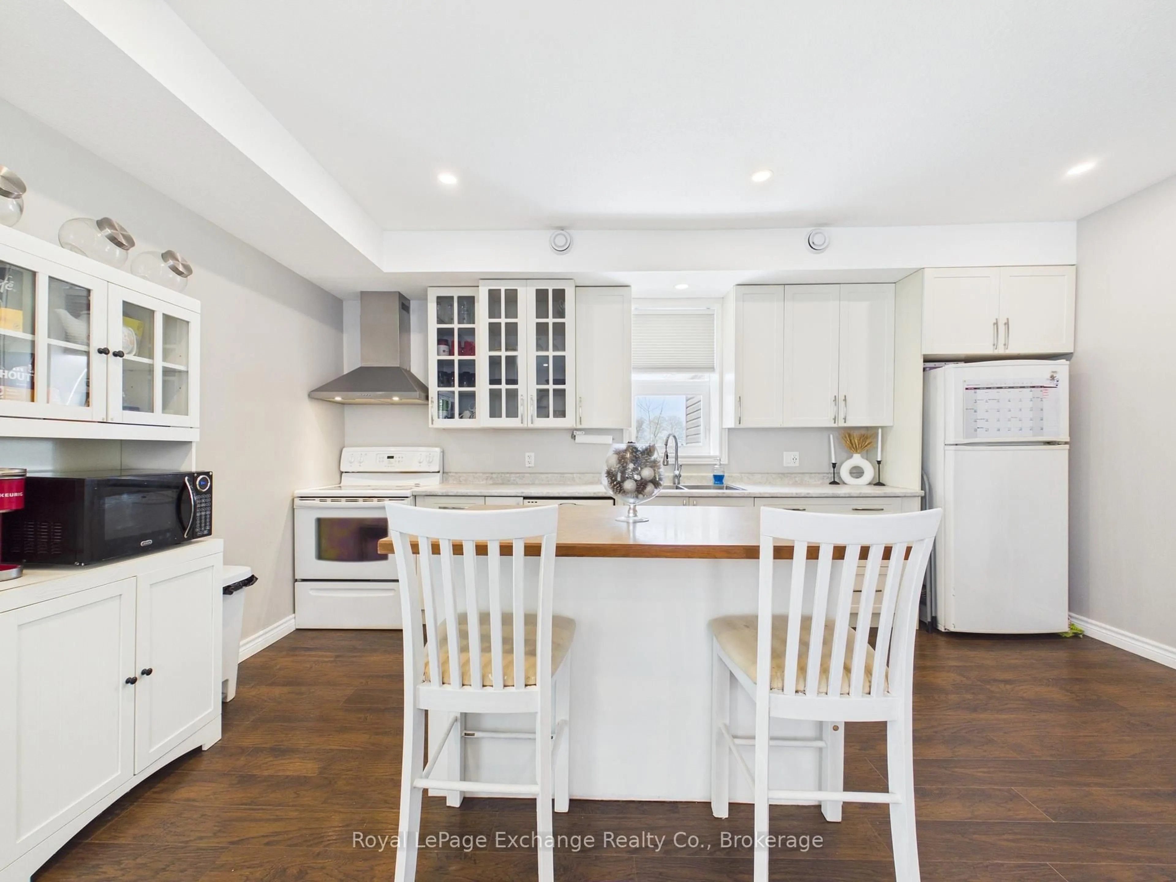 Open concept kitchen, wood/laminate floor for 19 Main St, Kincardine Ontario N0G 2T0