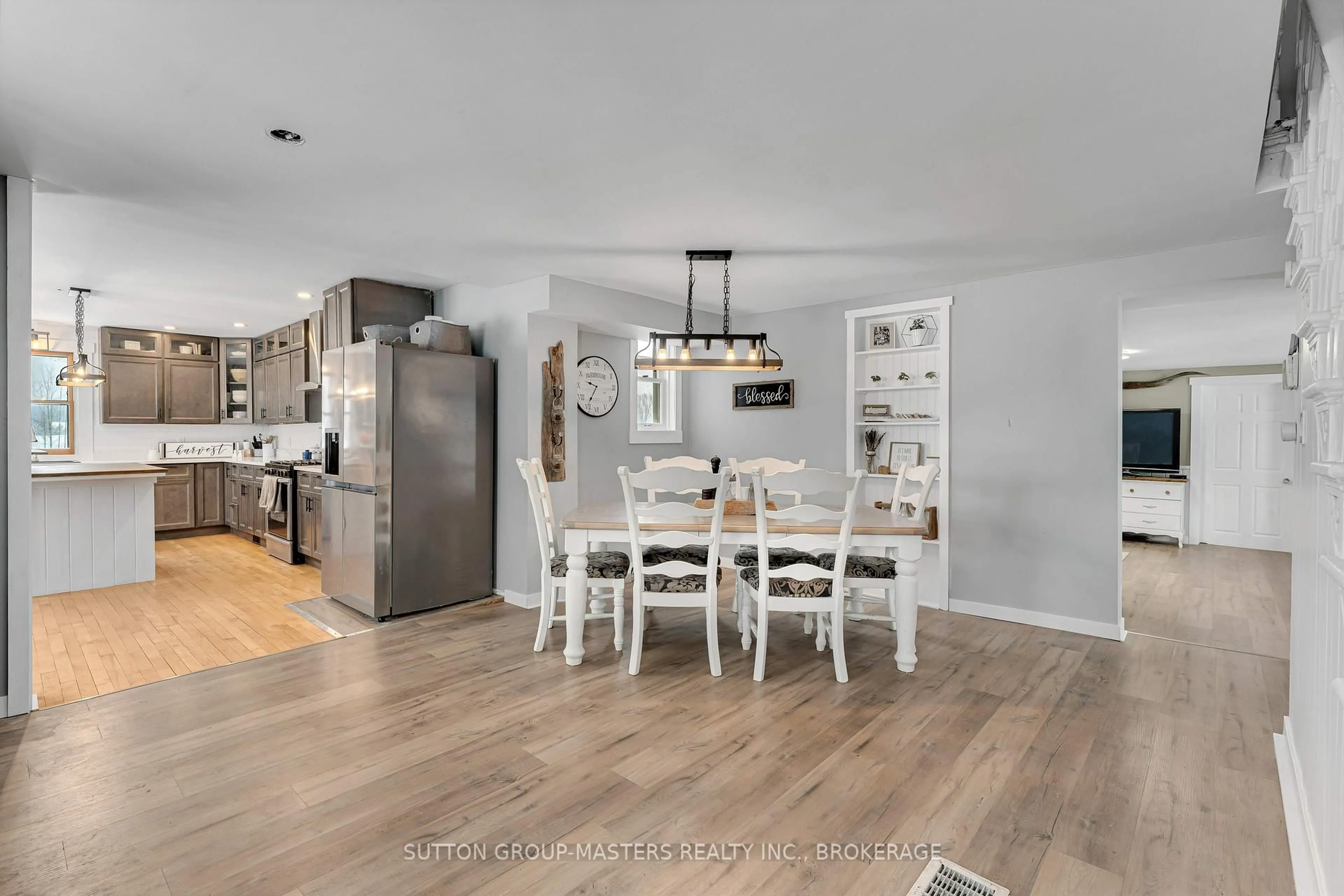 Open concept kitchen, wood/laminate floor for 191 Fifth Concession Rd, Kaladar Ontario K0H 1P0