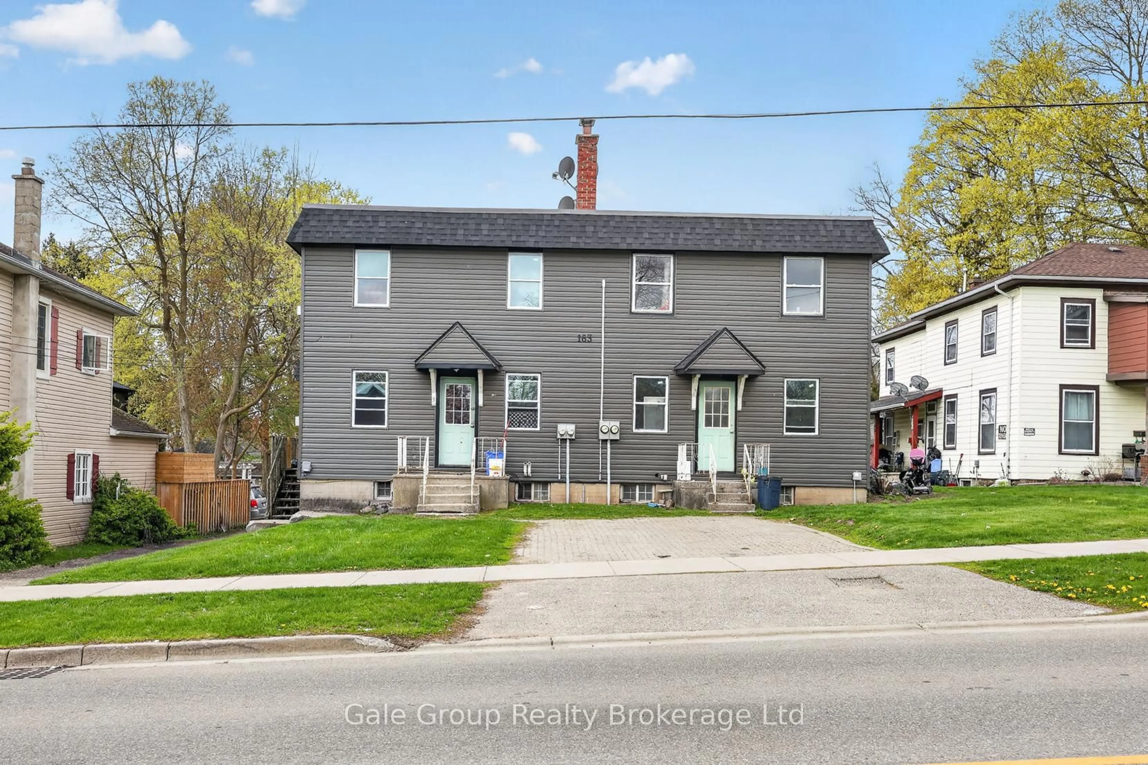 Unknown for 163 Thames St, Ingersoll Ontario N5C 3E3