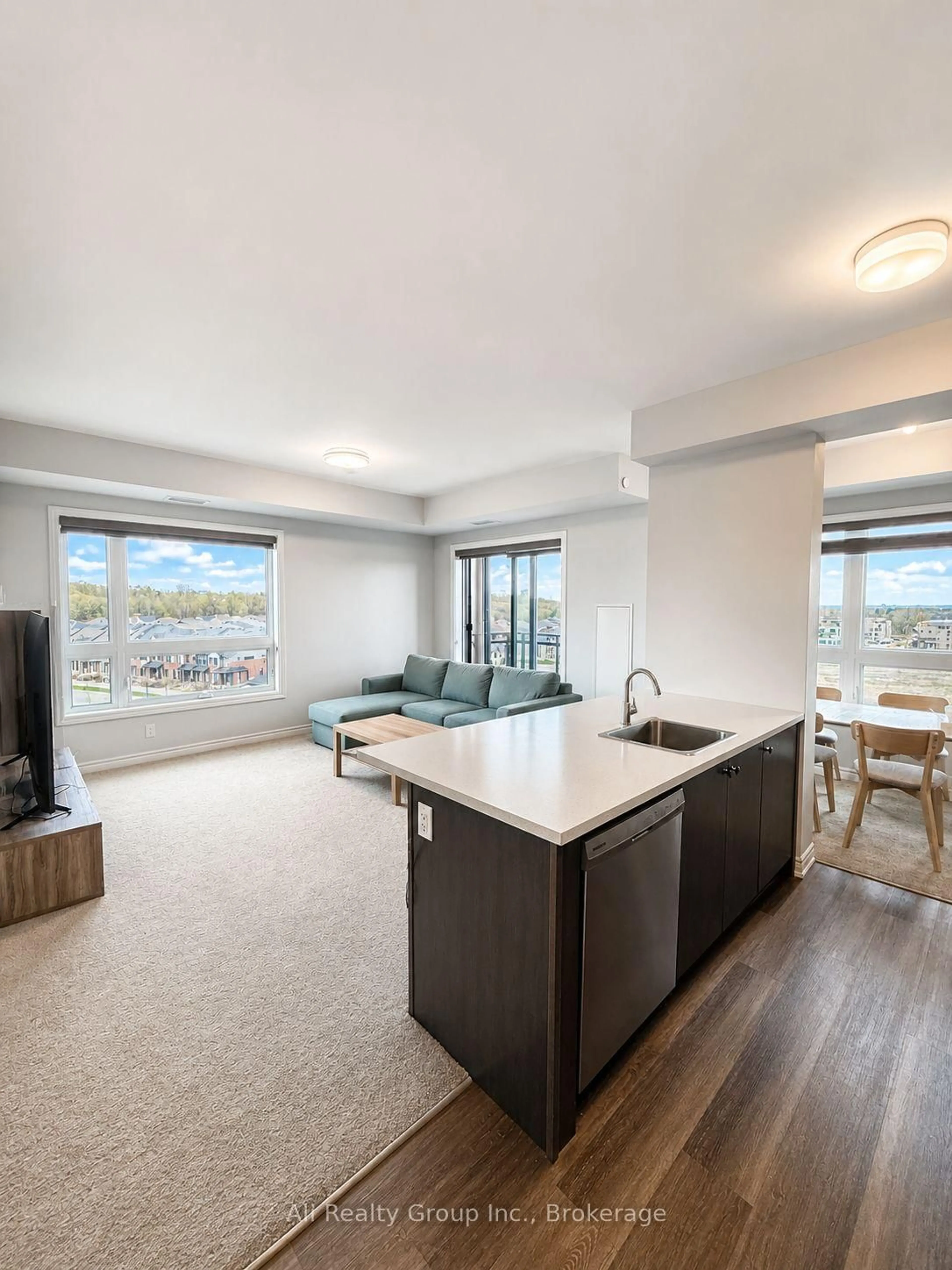 Open concept kitchen, unknown for 397 Codds Rd #615, Ottawa Ontario K1K 5C7