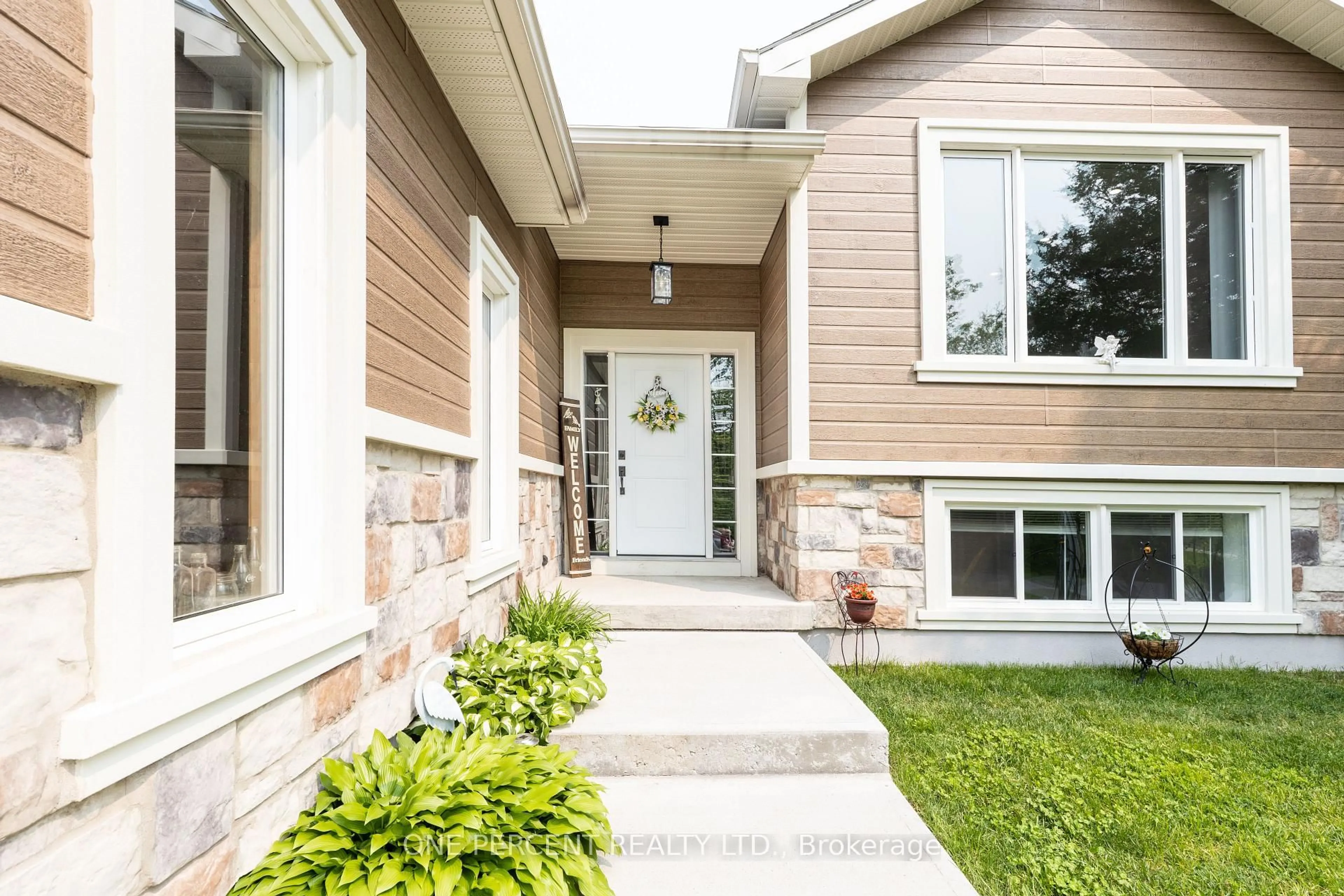 Unknown for 58 McKenzie St, Madoc Ontario K0K 2K0
